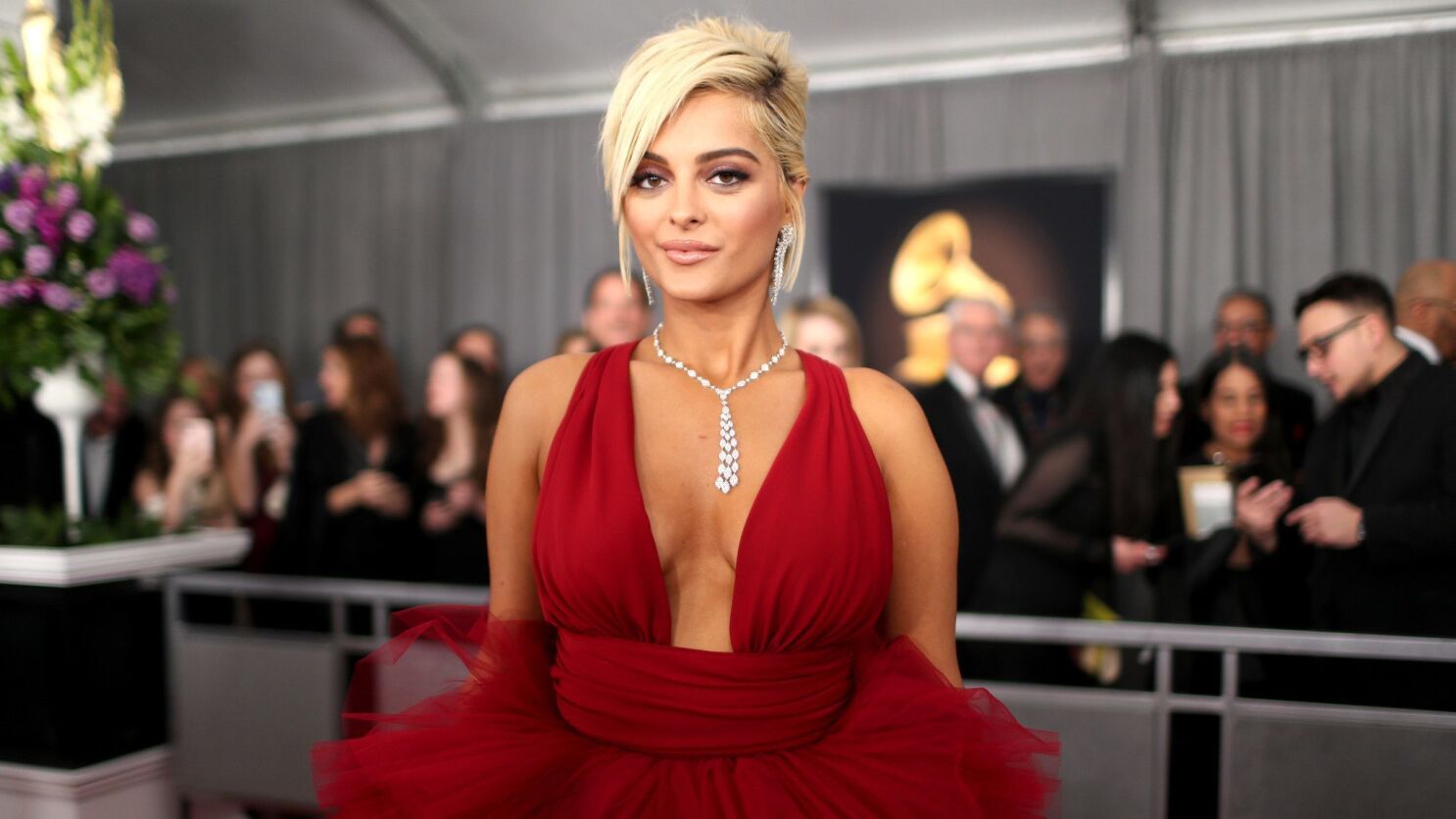 Bebe Rexha Black Dress Wallpapers