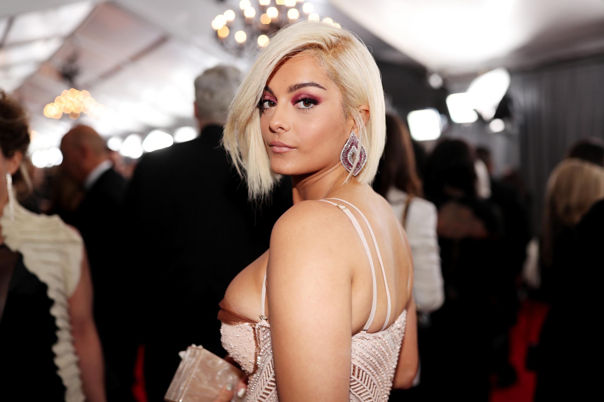 Bebe Rexha Black Dress Wallpapers