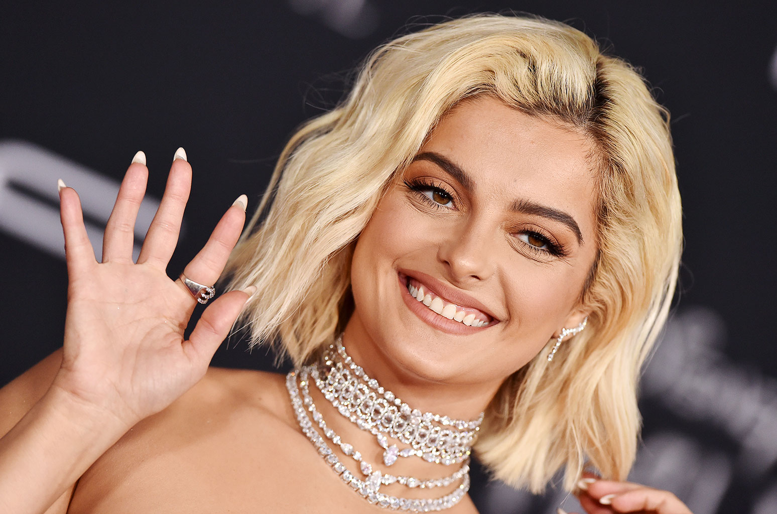 Bebe Rexha Live Performace Wallpapers