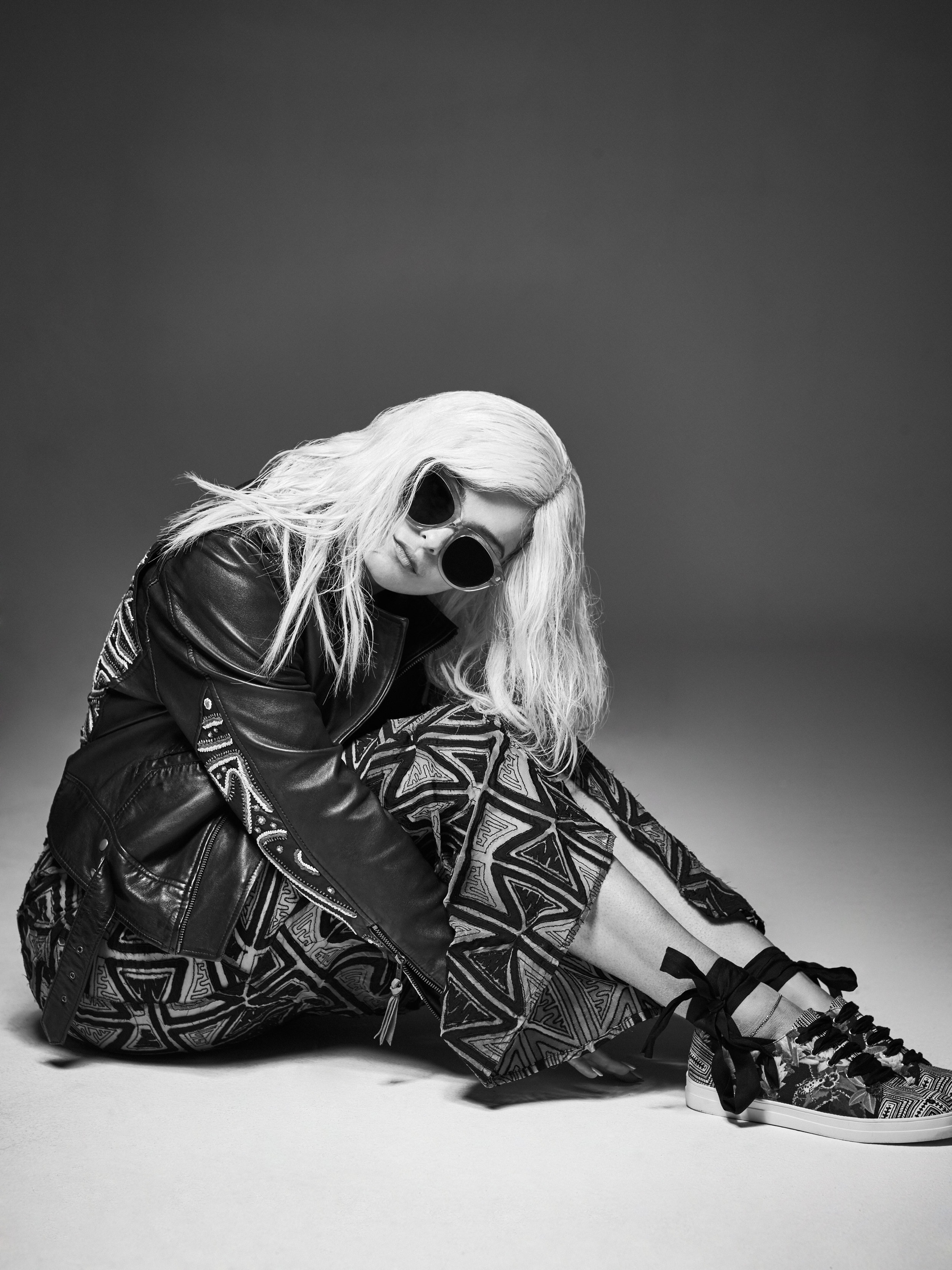 Bebe Rexha Monochrome Wallpapers