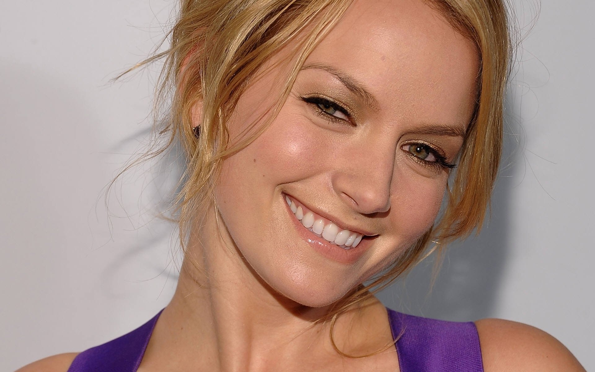 Becki Newton Wallpapers