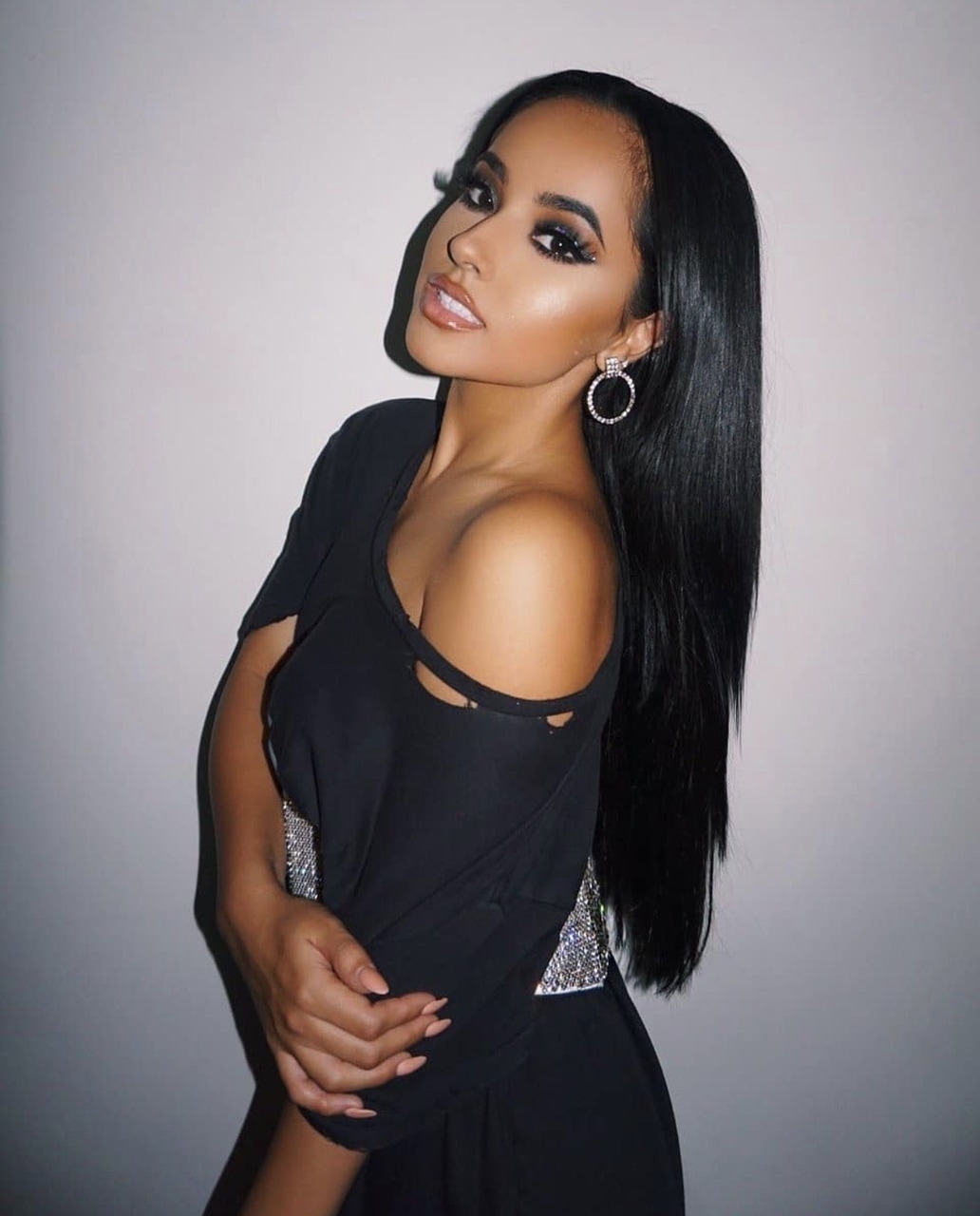 Becky G in Black Dress Wallpapers