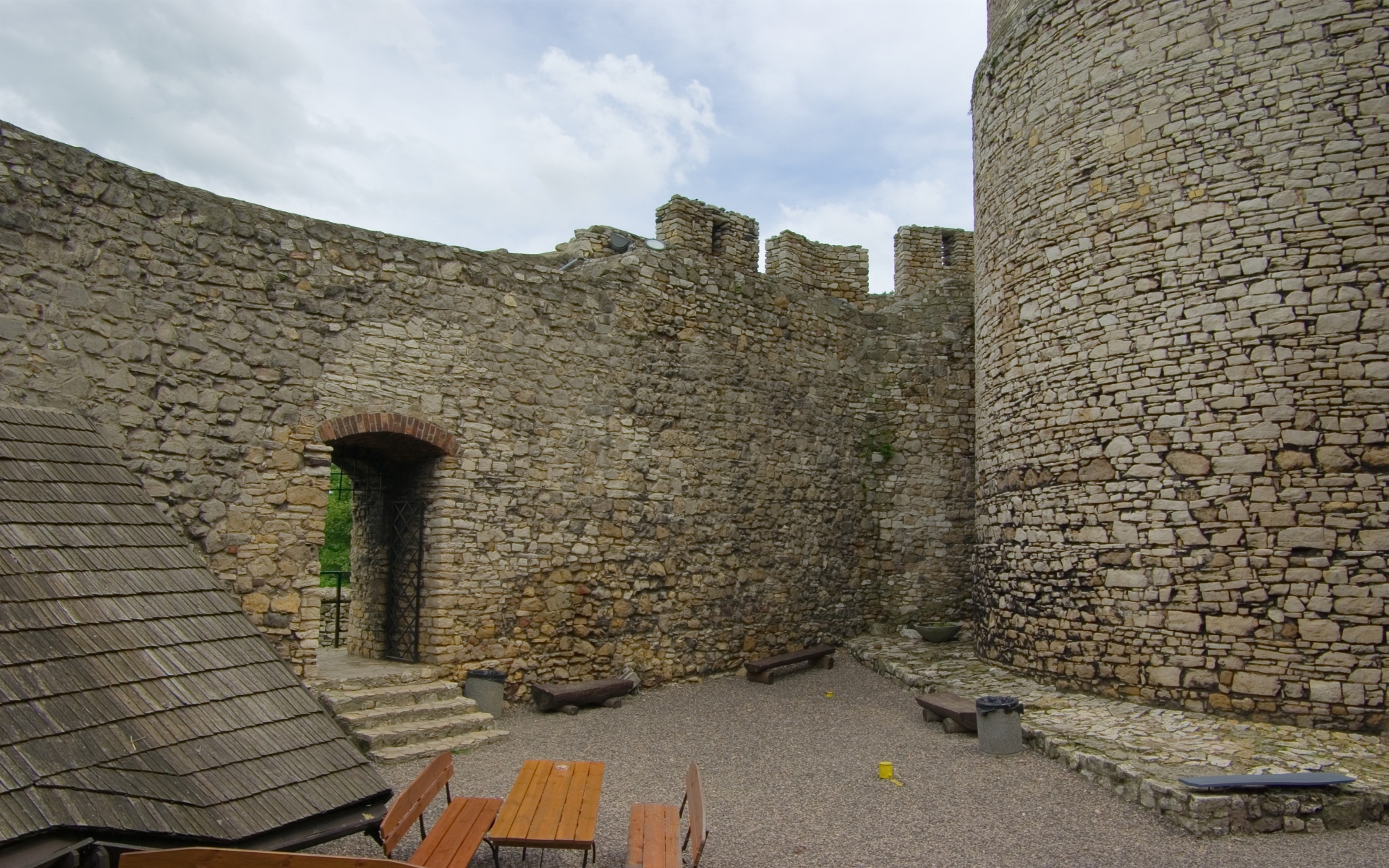 Bedzin Castle Wallpapers