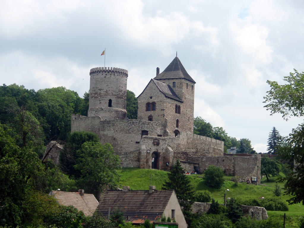 Bedzin Castle Wallpapers