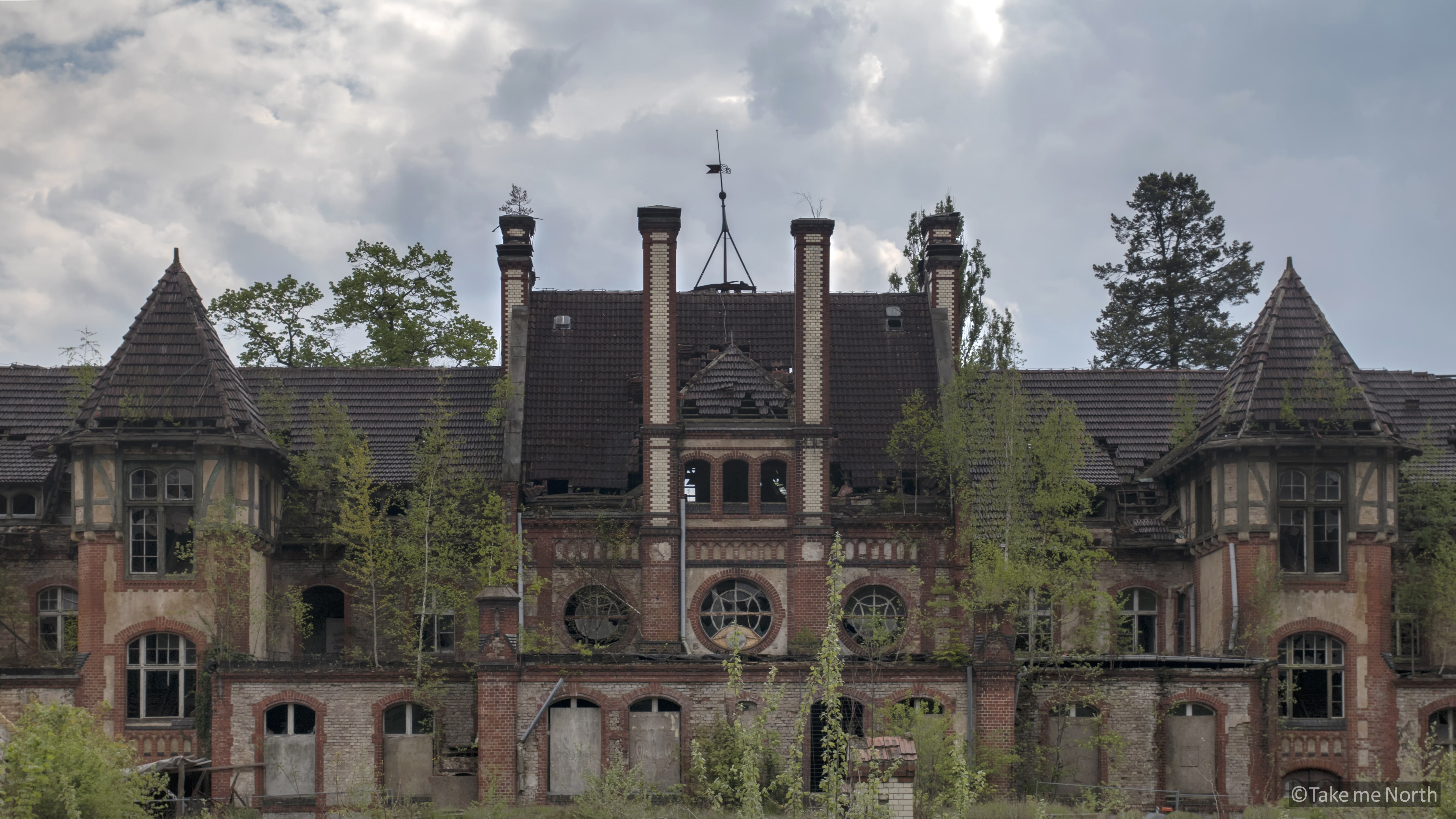 Beelitz-HeilstaTten Sanatorium Wallpapers