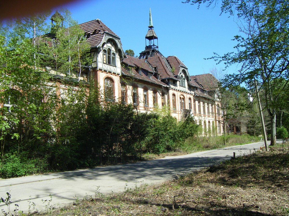 Beelitz-HeilstaTten Sanatorium Wallpapers