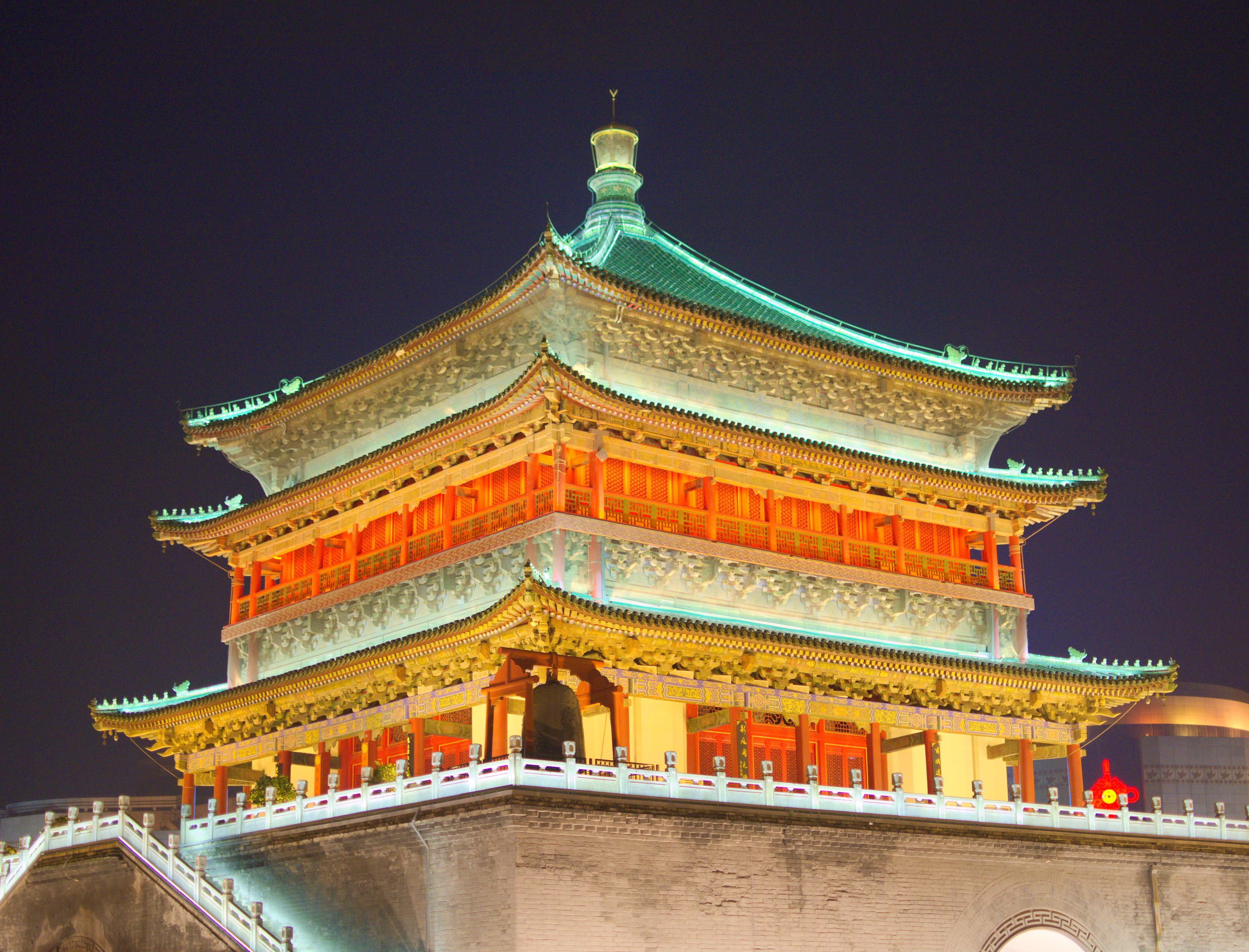 Bell Tower Of Xi'An Wallpapers