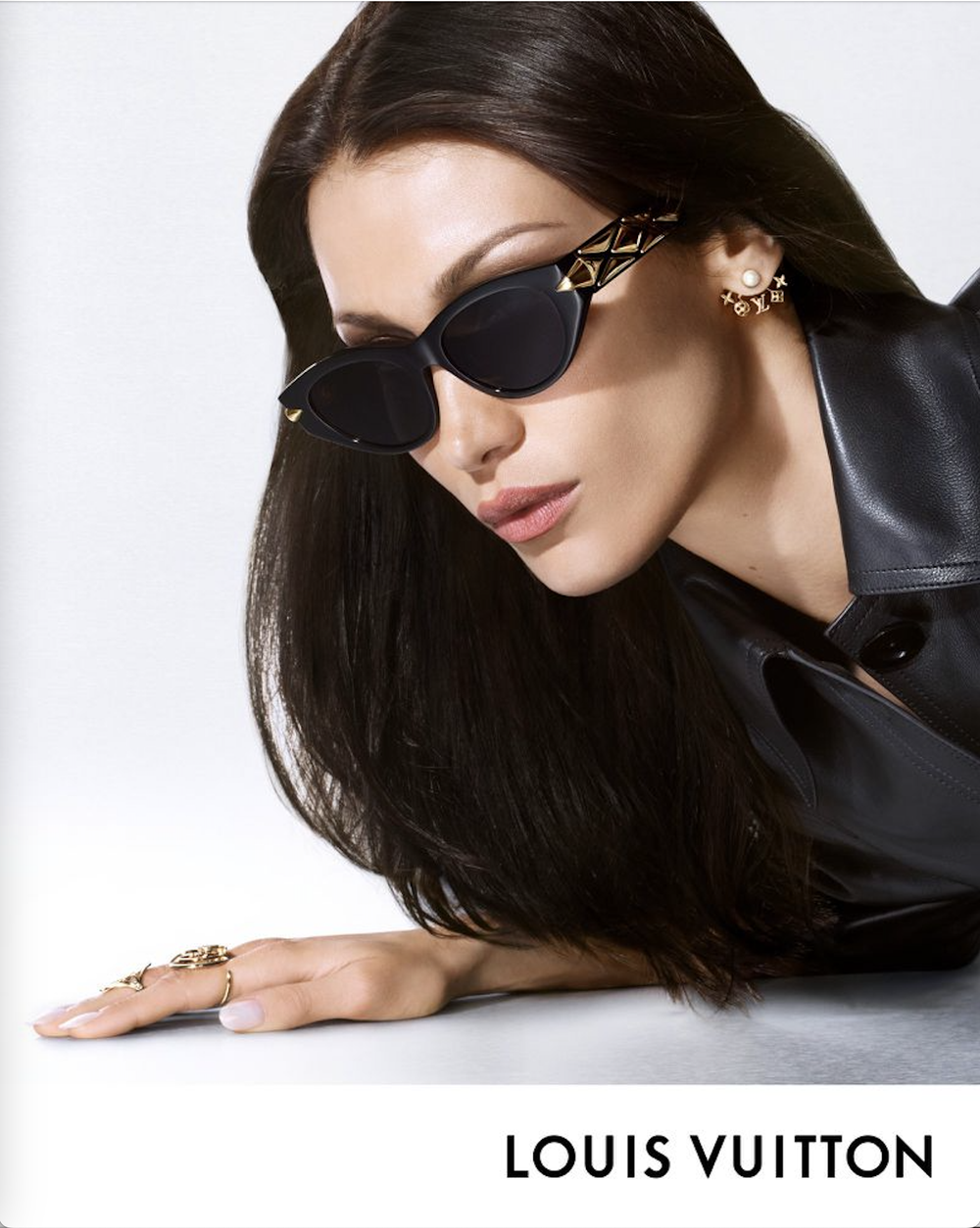 Bella Hadid Stunning In Giuseppe Zanotti Spring Wallpapers