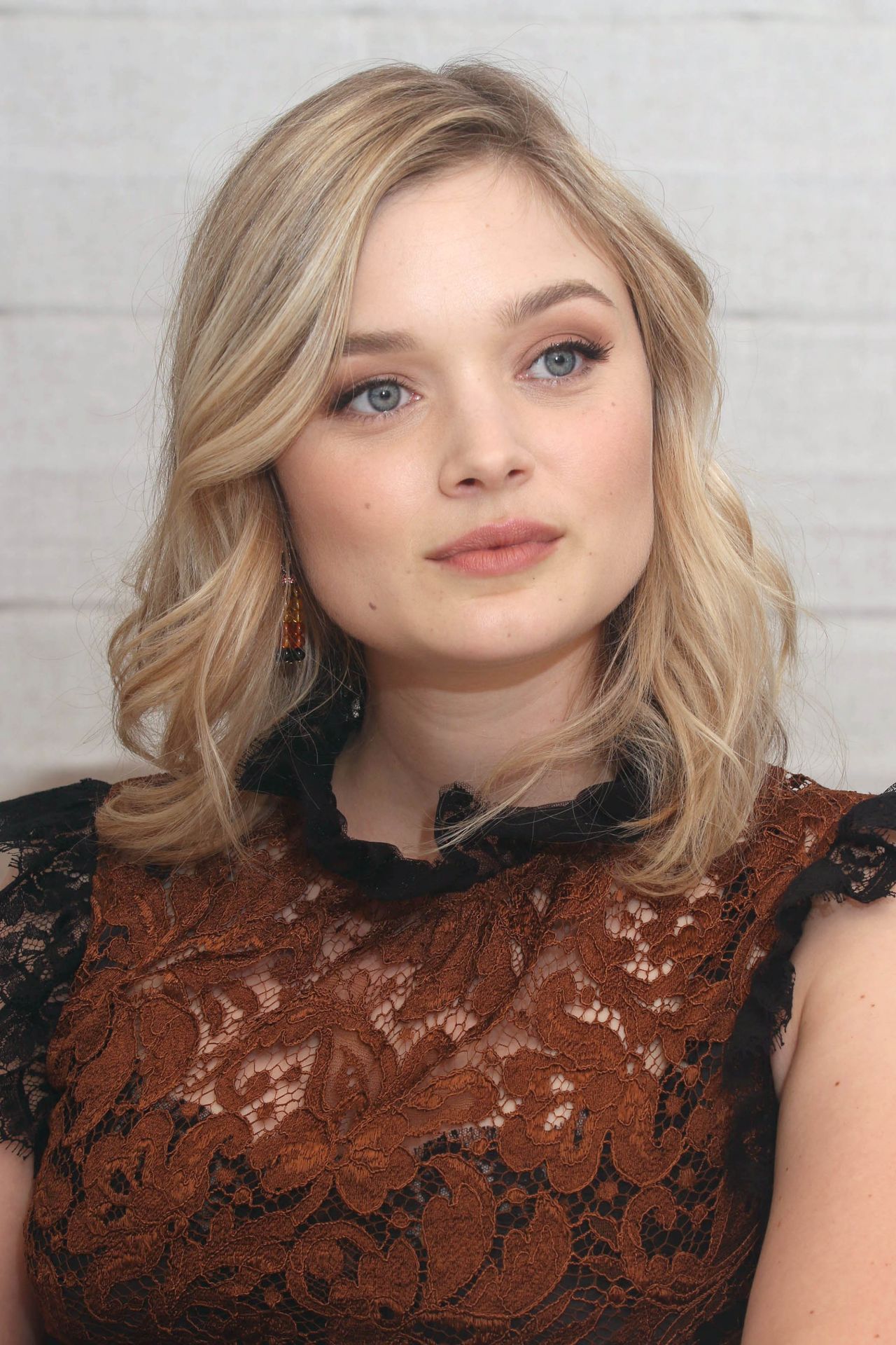 Bella Heathcote From Professor Marston And The Wonder Women Wallpapers