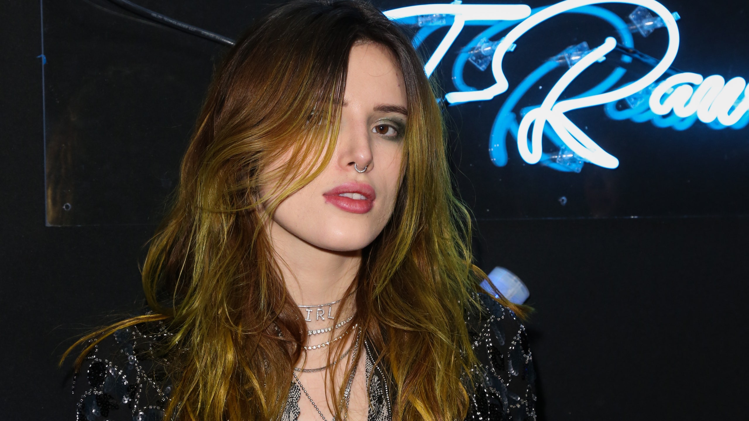 Bella Thorne 2019 Wallpapers