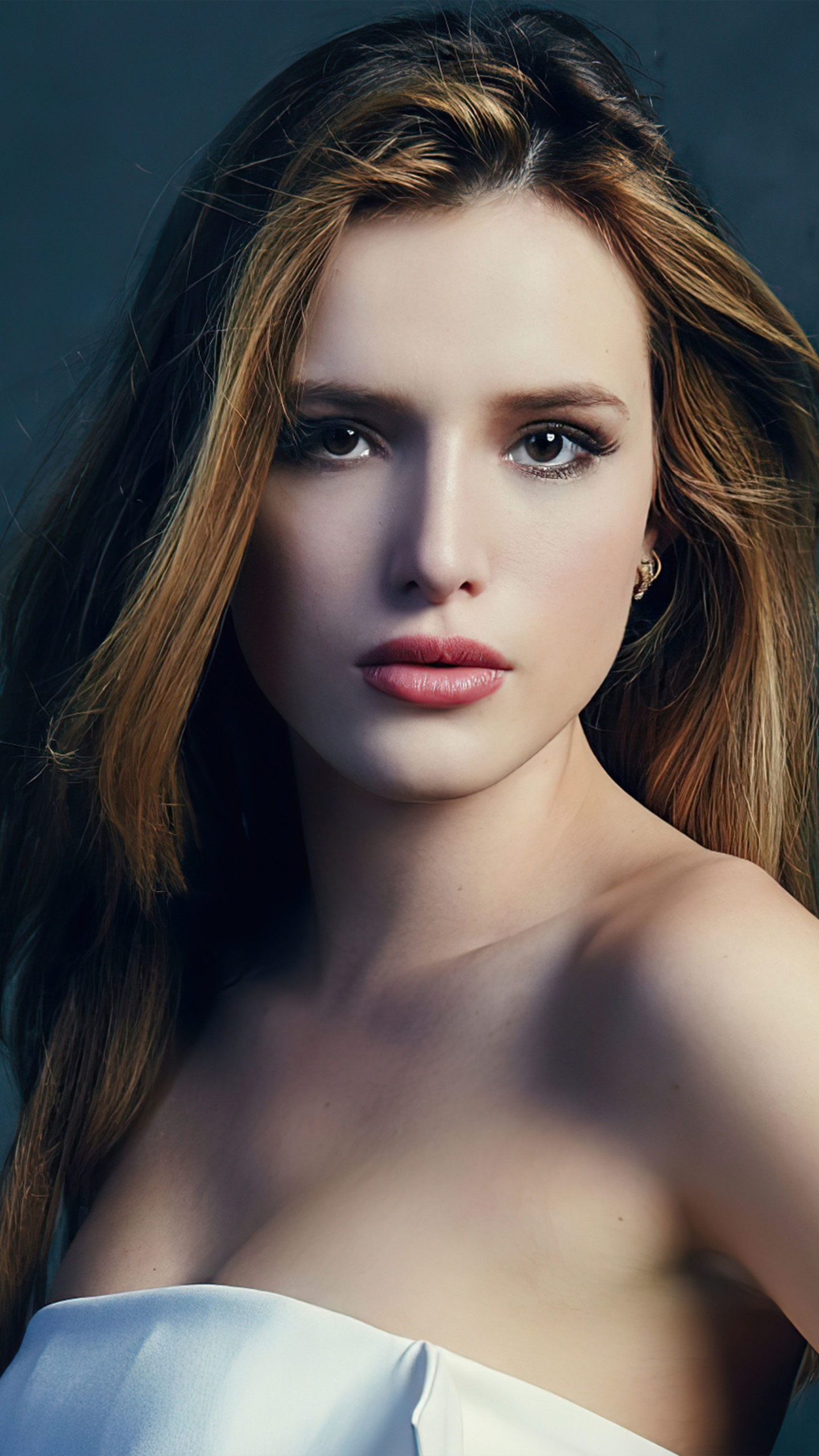 Bella Thorne 2020 Wallpapers