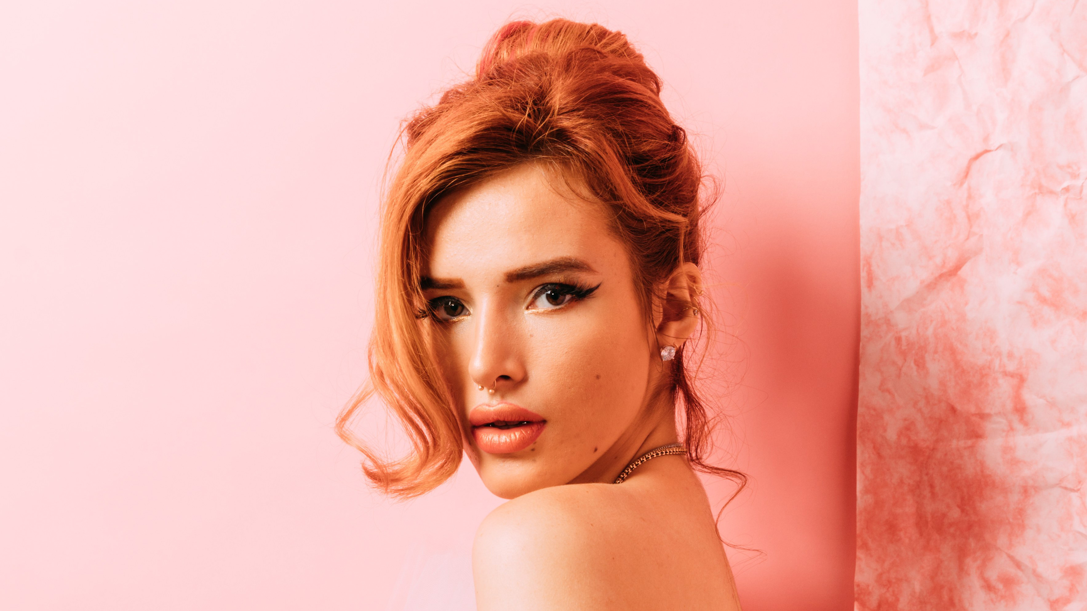 Bella Thorne 2020 Wallpapers