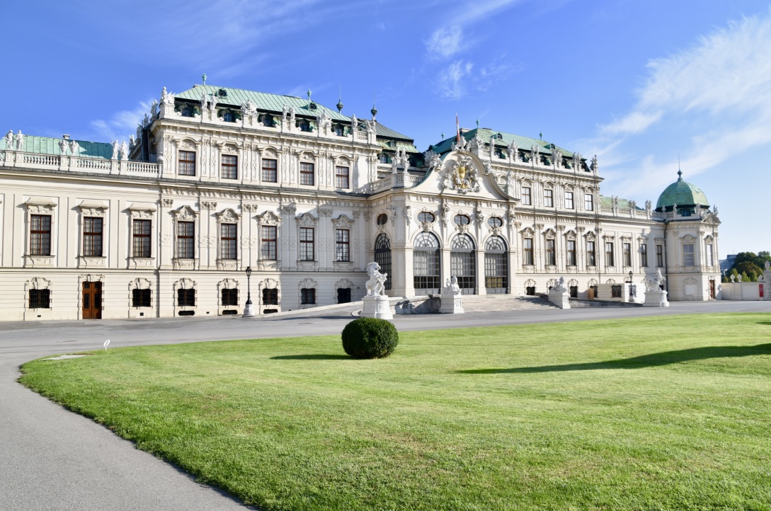 Belvedere Palace Wallpapers