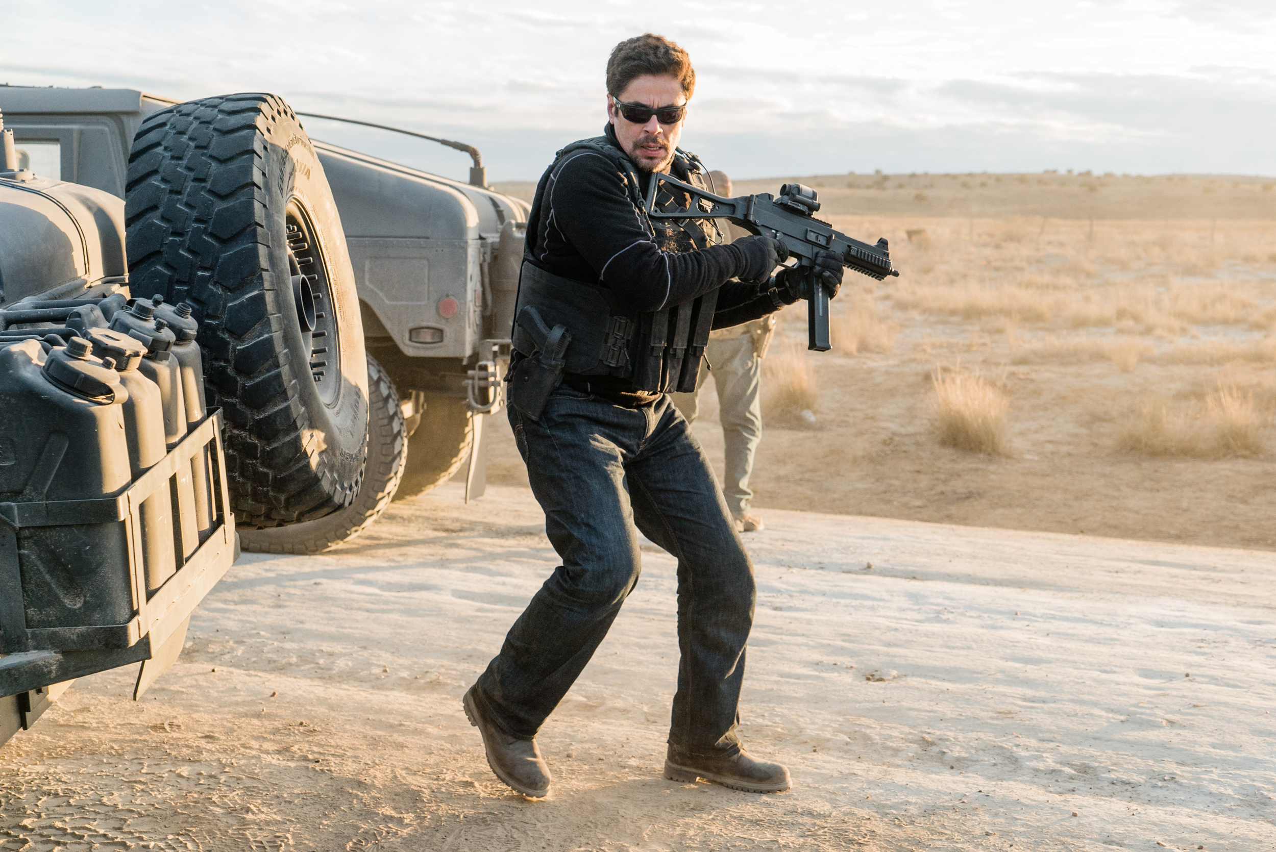 Benicio Del Toro Sicario Day Of The Soldado Movie Wallpapers