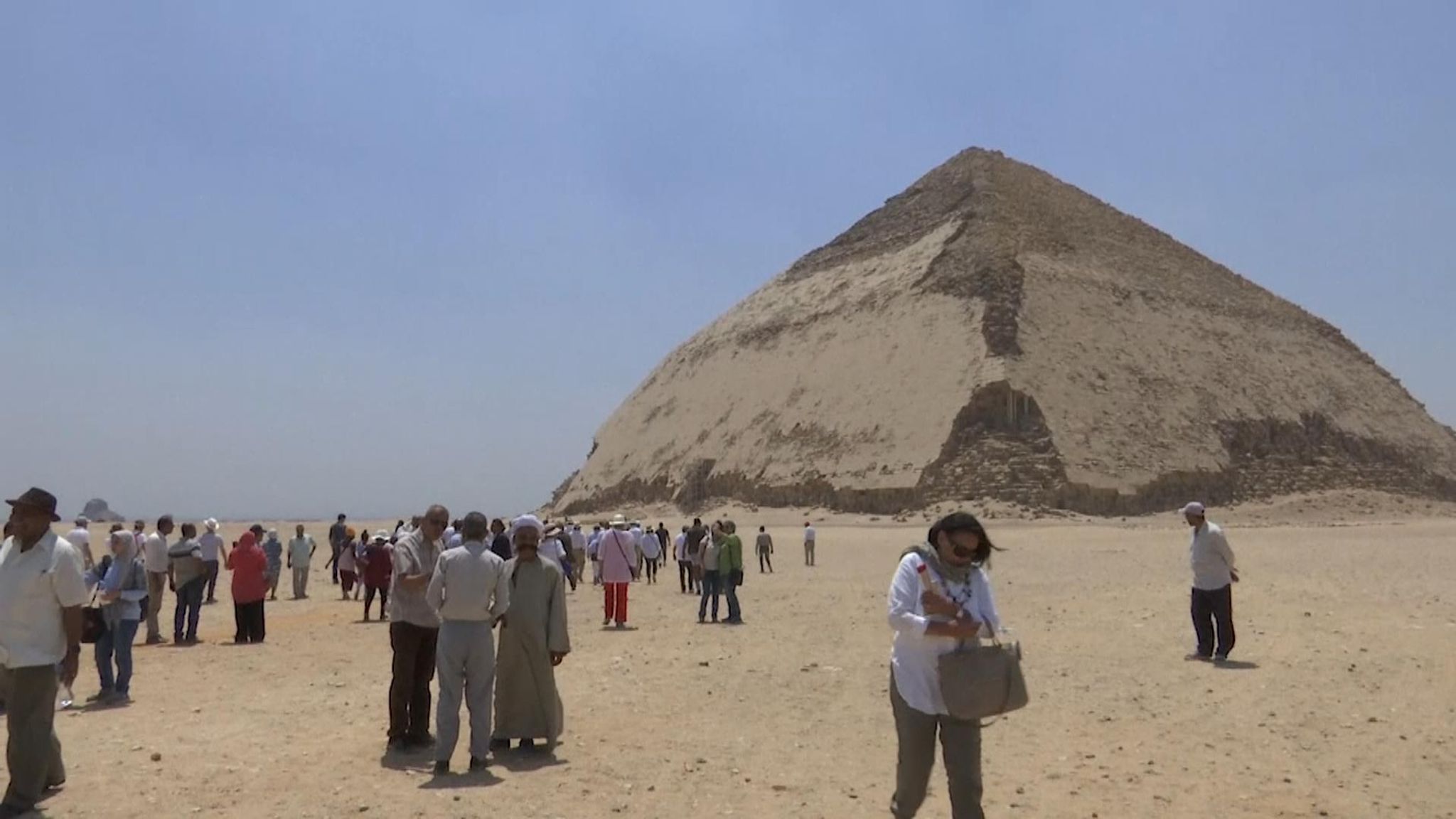 Bent Pyramid Wallpapers