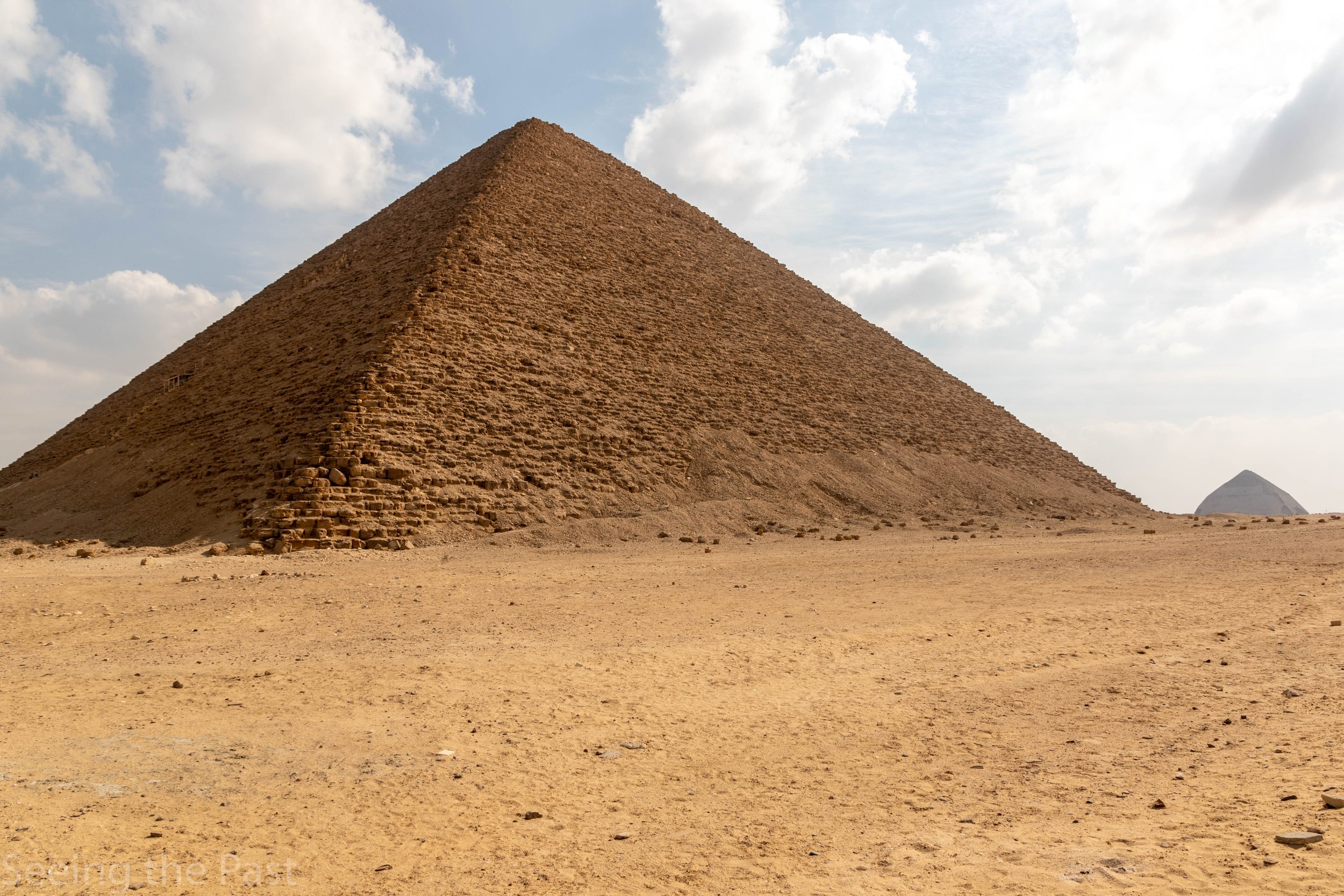 Bent Pyramid Wallpapers