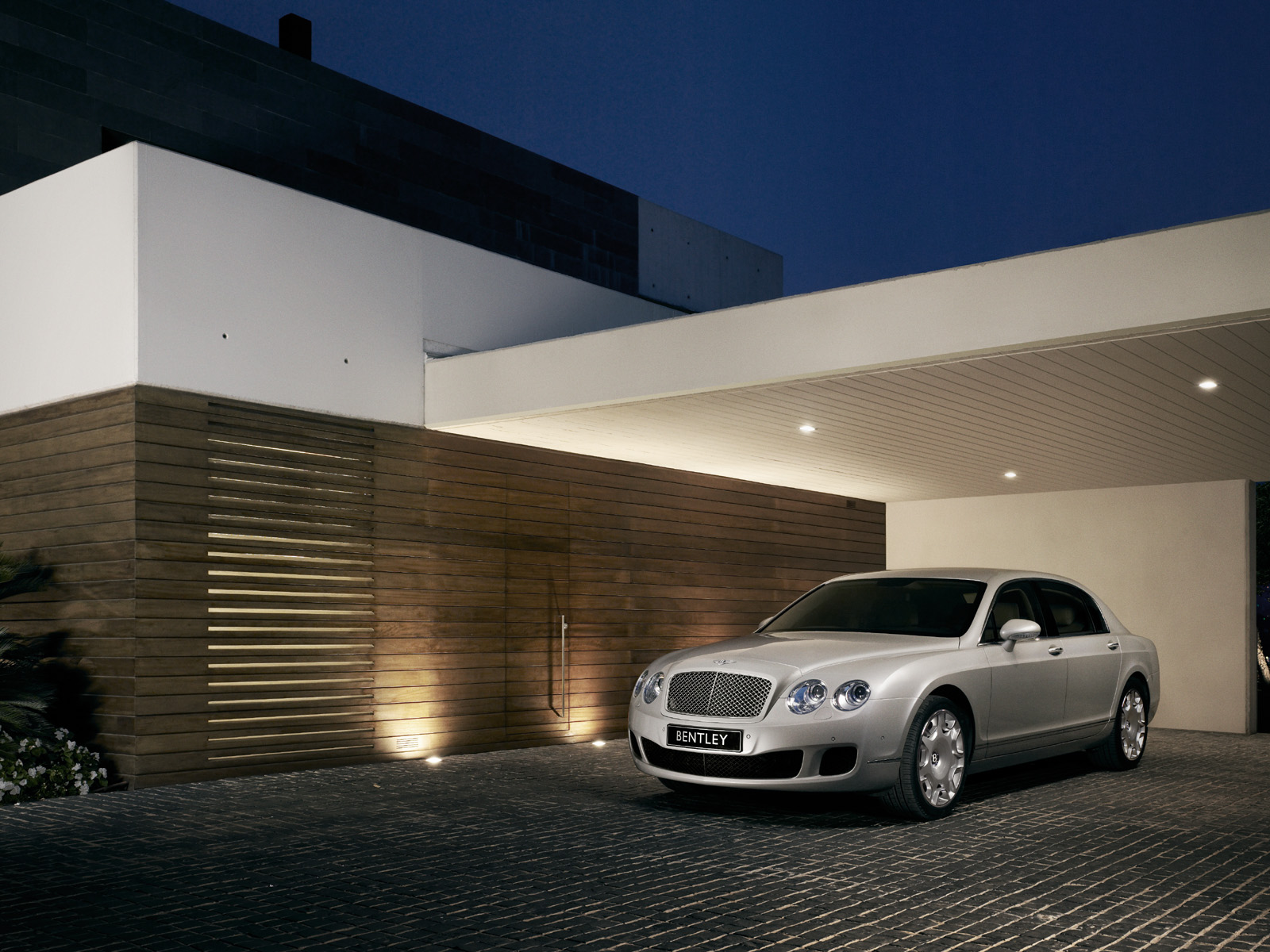 Bentley Continental Flying Spur Speed Wallpapers