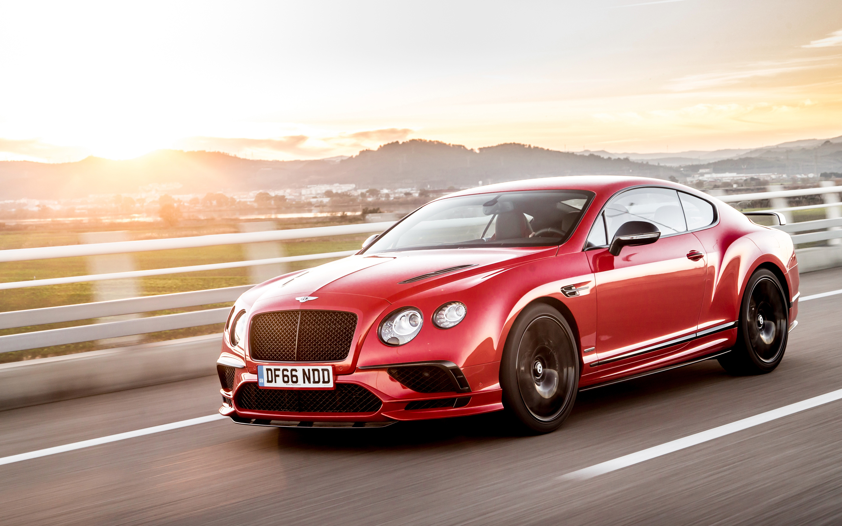 Bentley Continental Supersports Wallpapers