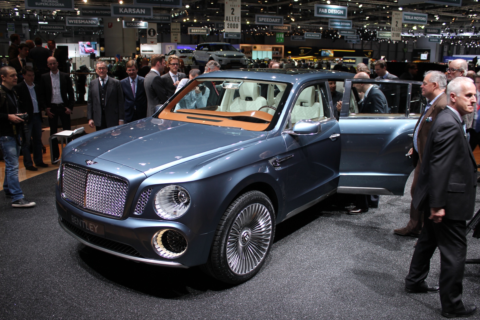 Bentley Exp 9 F Concept Wallpapers