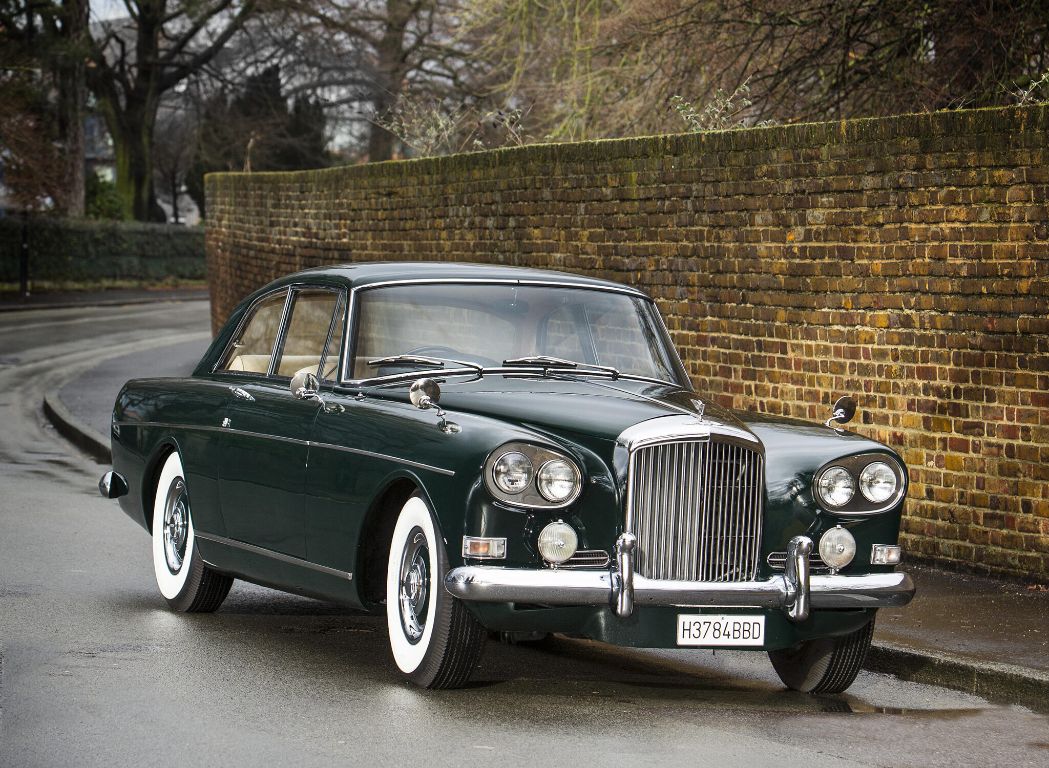 Bentley S3 Continental Flying Spur Wallpapers