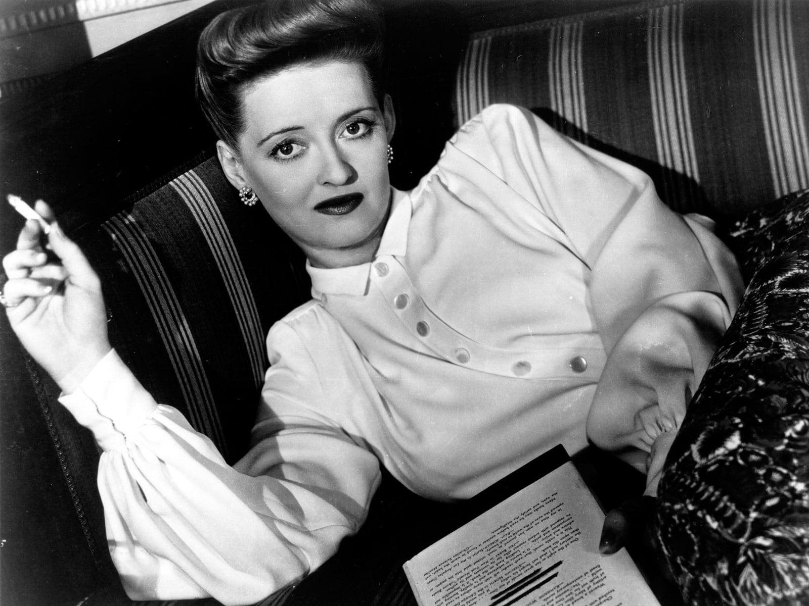 Bette Davis Wallpapers