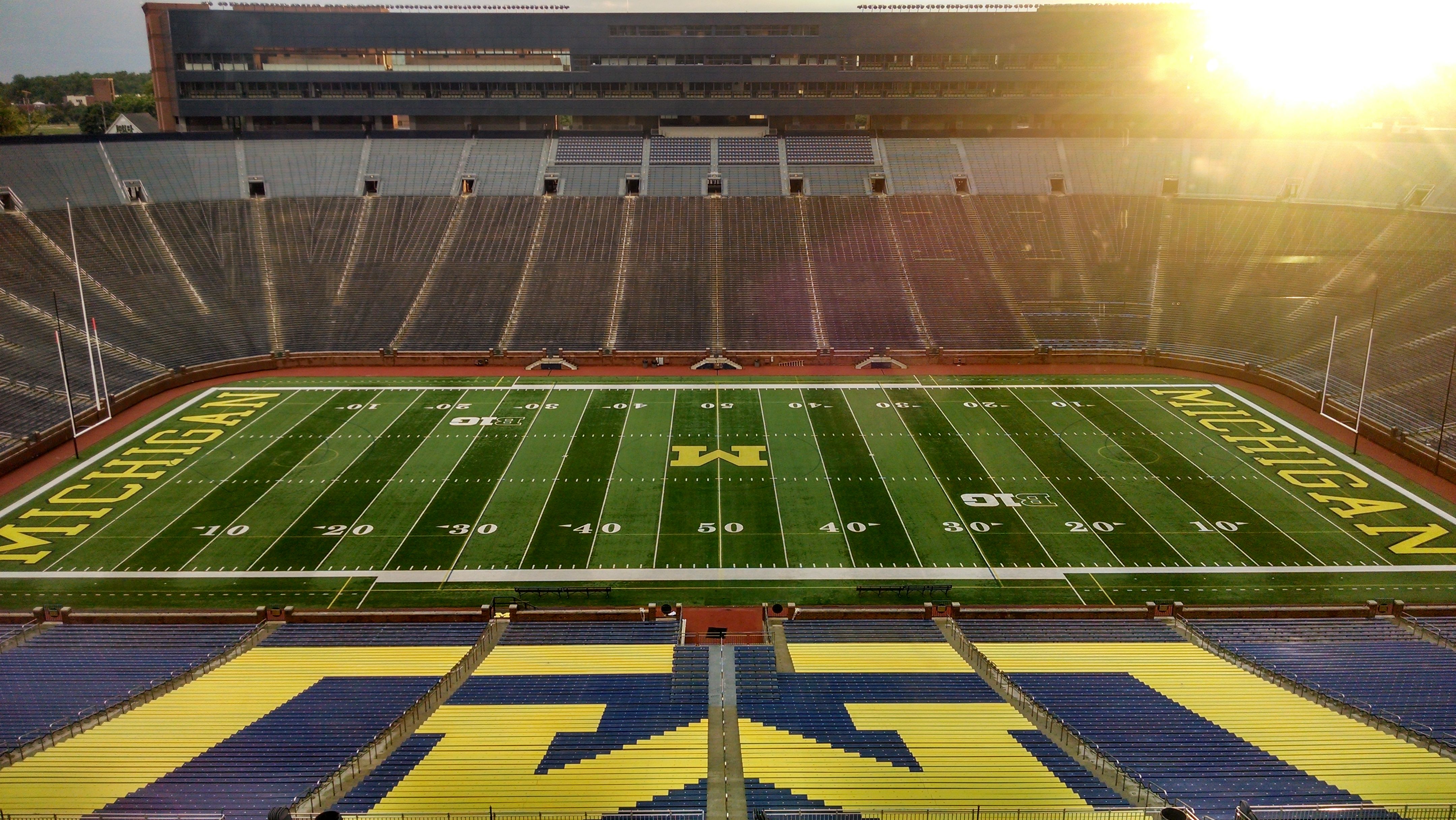 Big House Wallpapers