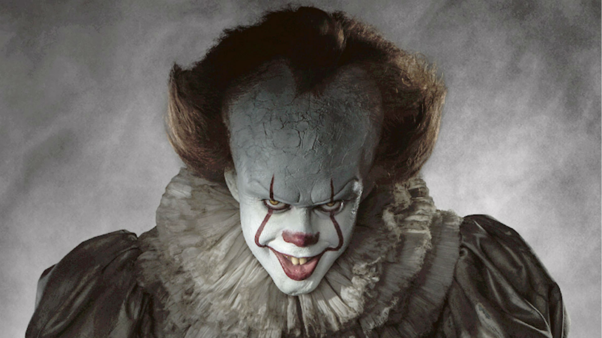 Bill Skarsgard As Pennywise In Movie It Wallpapers