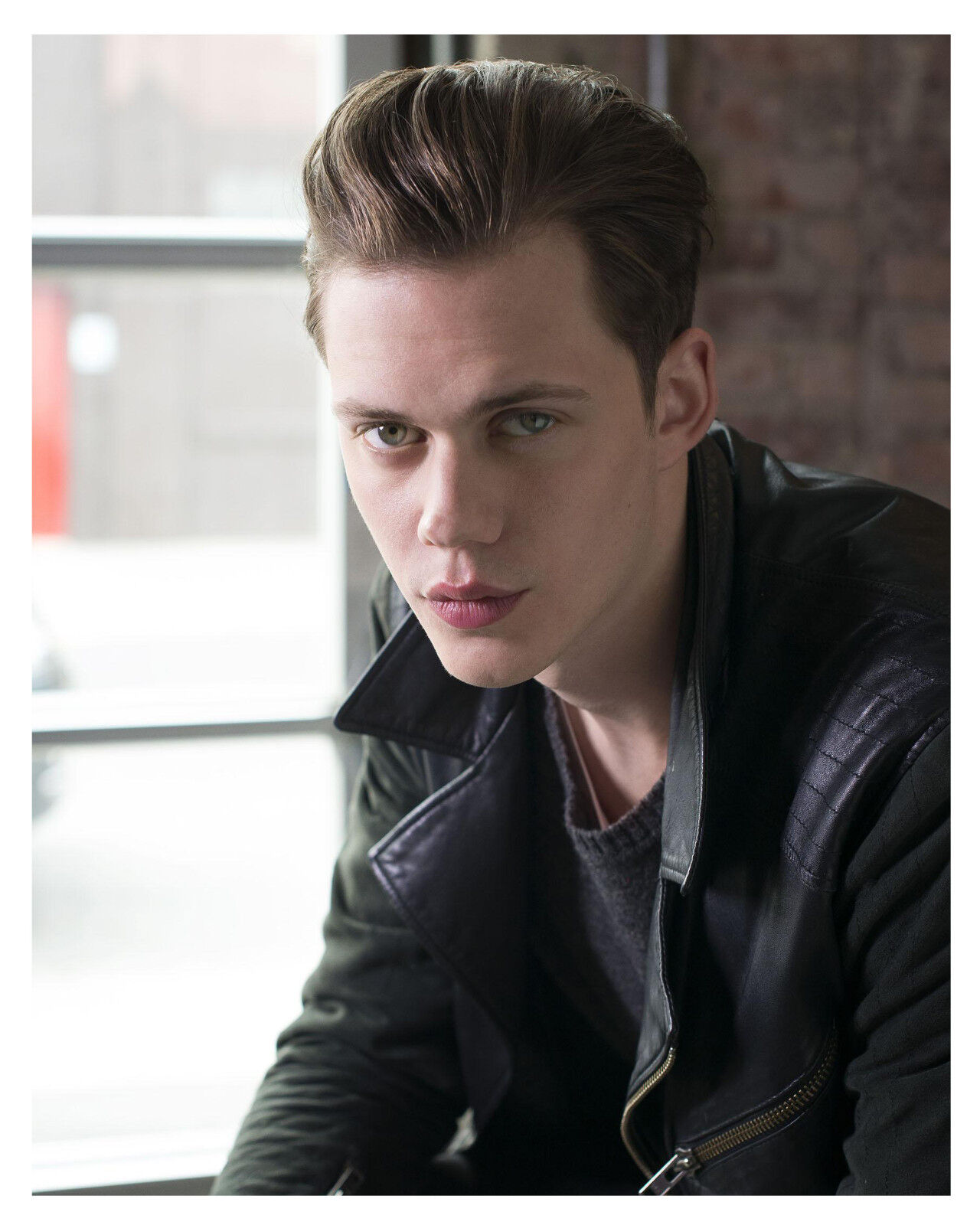 Bill Skarsgard As Pennywise In Movie It Wallpapers