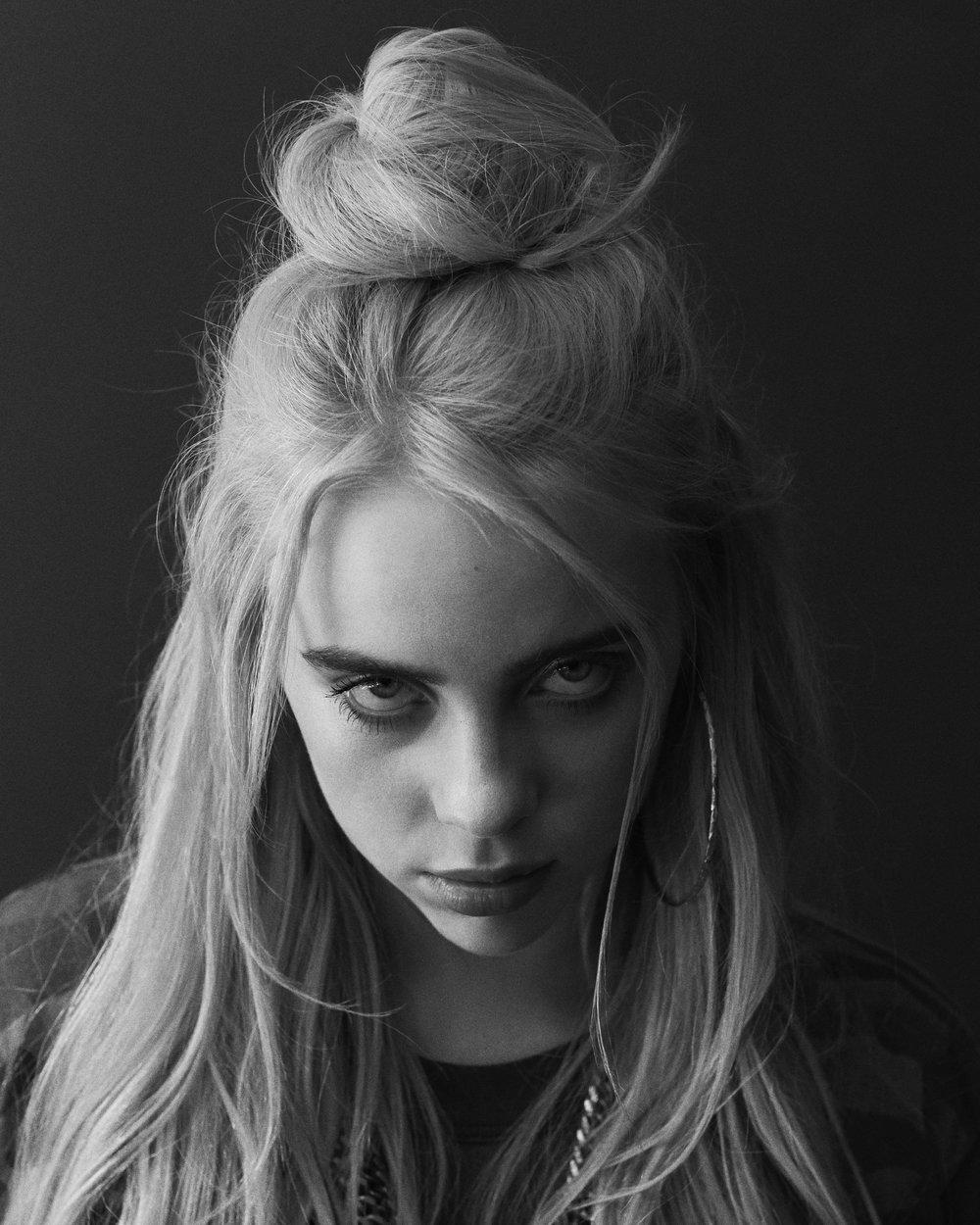 Billie Eilish Black and White 2020 Wallpapers