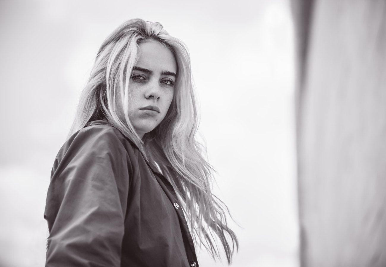 Billie Eilish Black and White 2020 Wallpapers