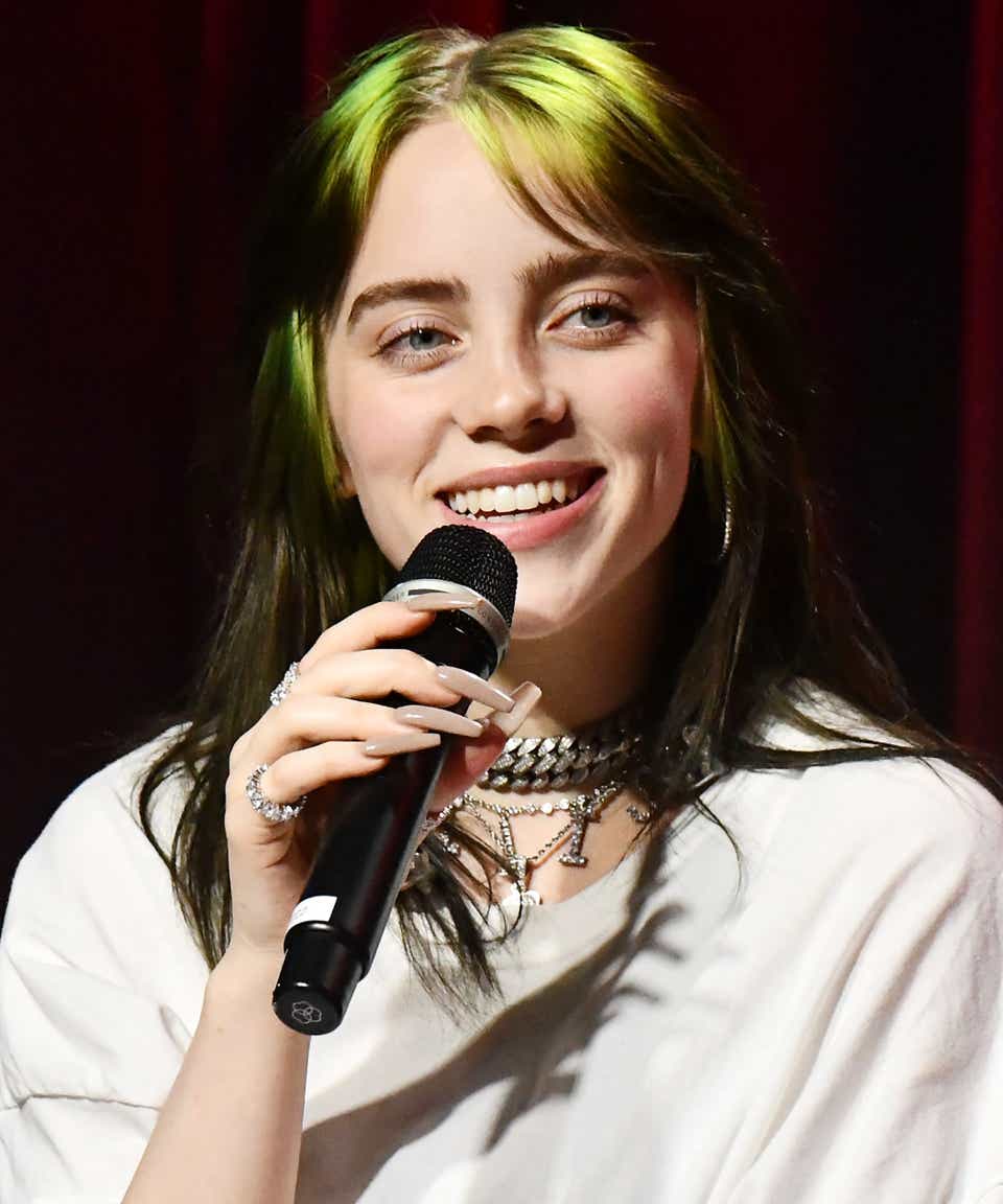 Billie Eilish Green Hair Smiling Wallpapers