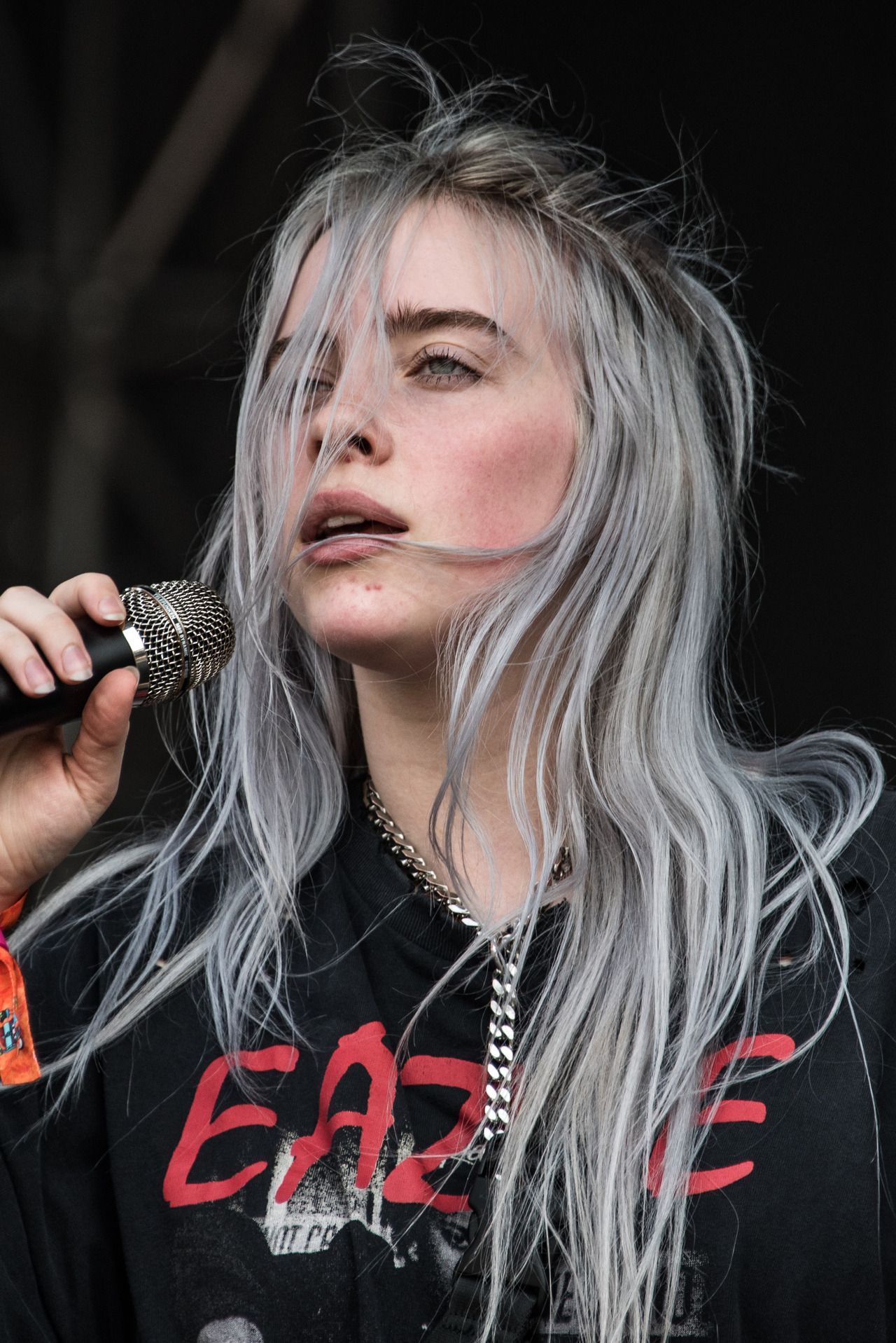 Billie Eilish Ultra HD Wallpapers