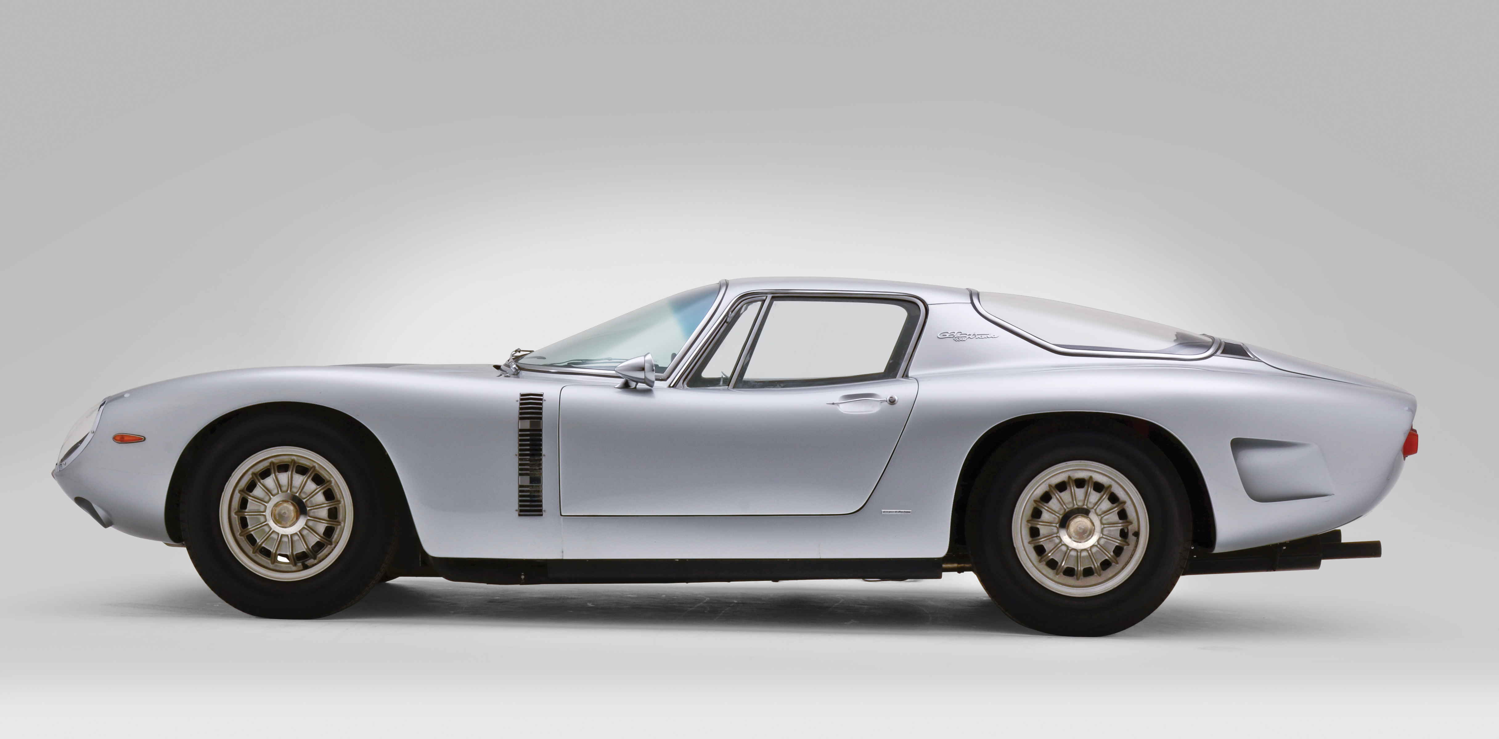 Bizzarrini 5300 Gt Strada Wallpapers