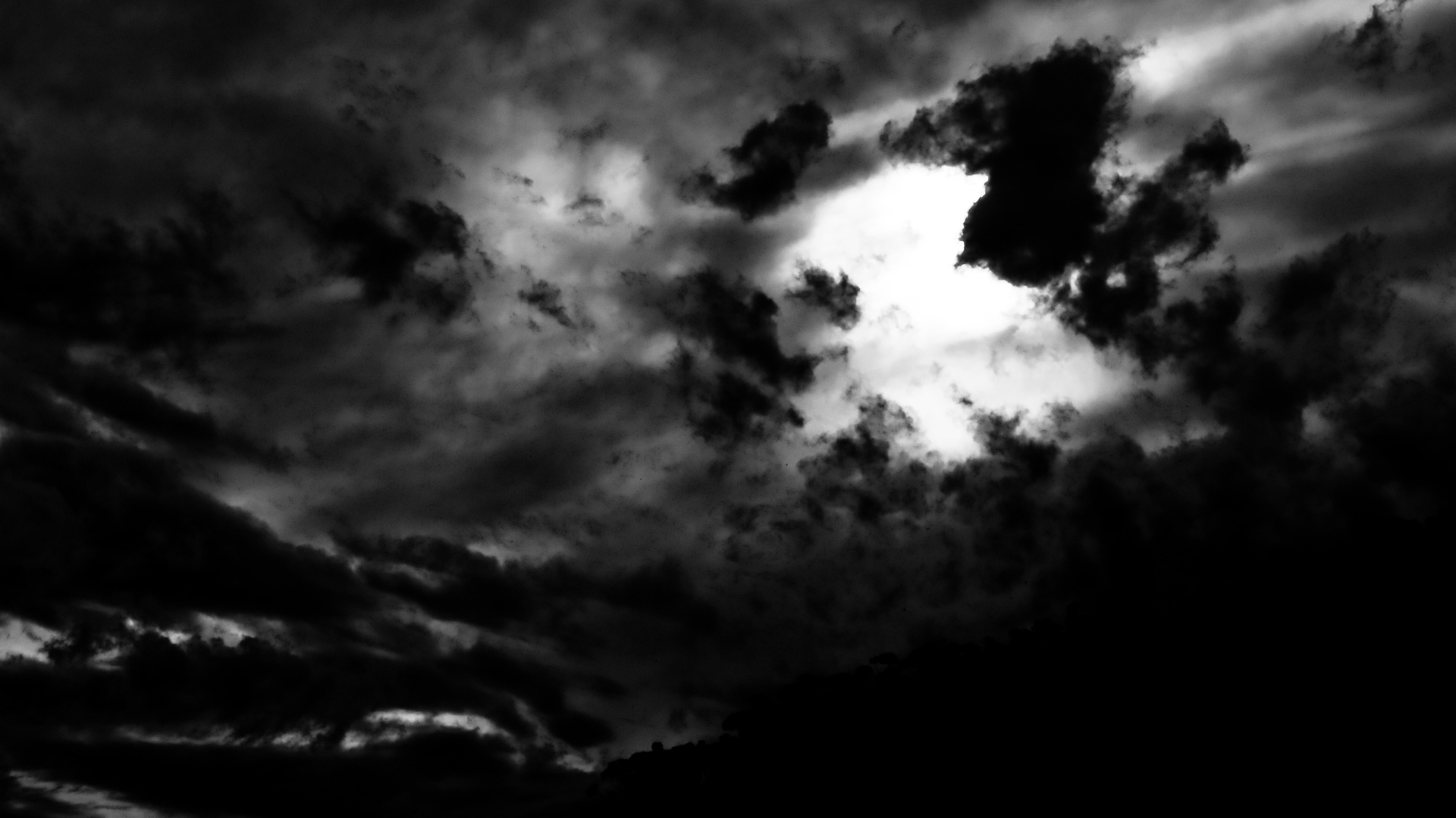 Black And White Sky Wallpapers