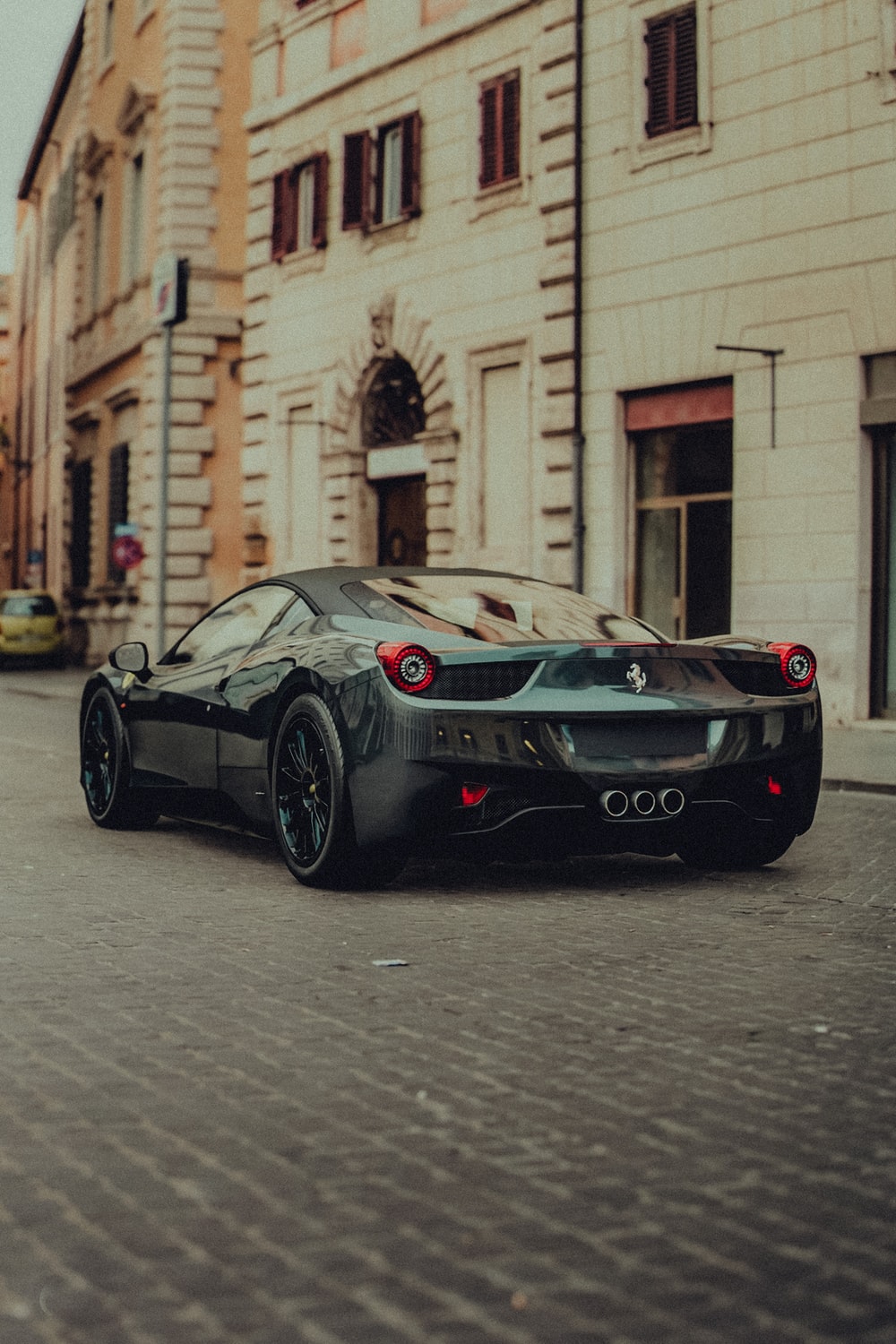 Black Ferrari Wallpapers