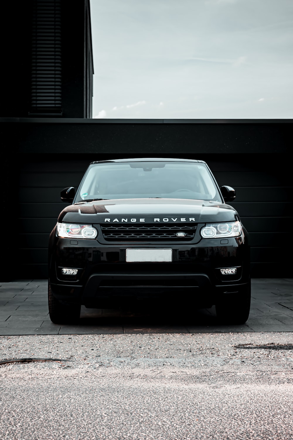 Black Range Rover Wallpapers