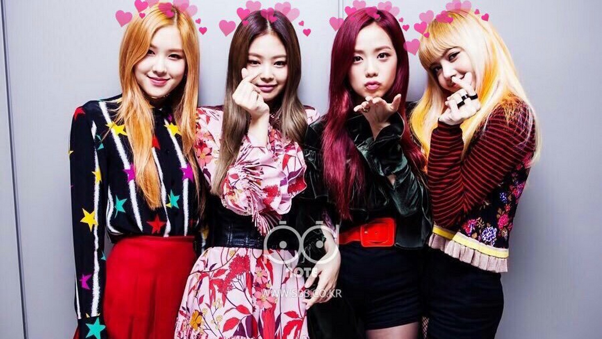 Blackpink Cute Pictures Wallpapers