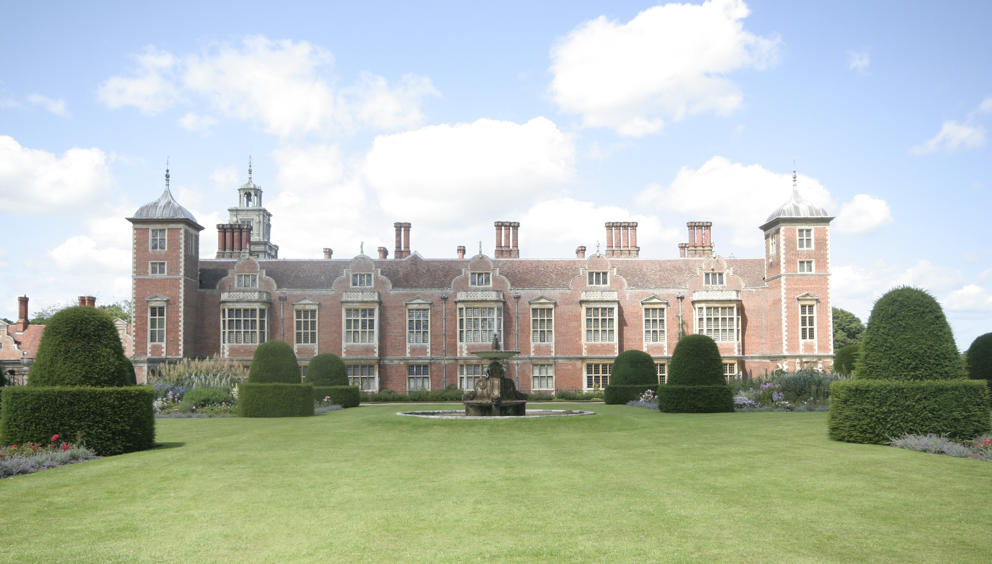 Blickling Hall Wallpapers