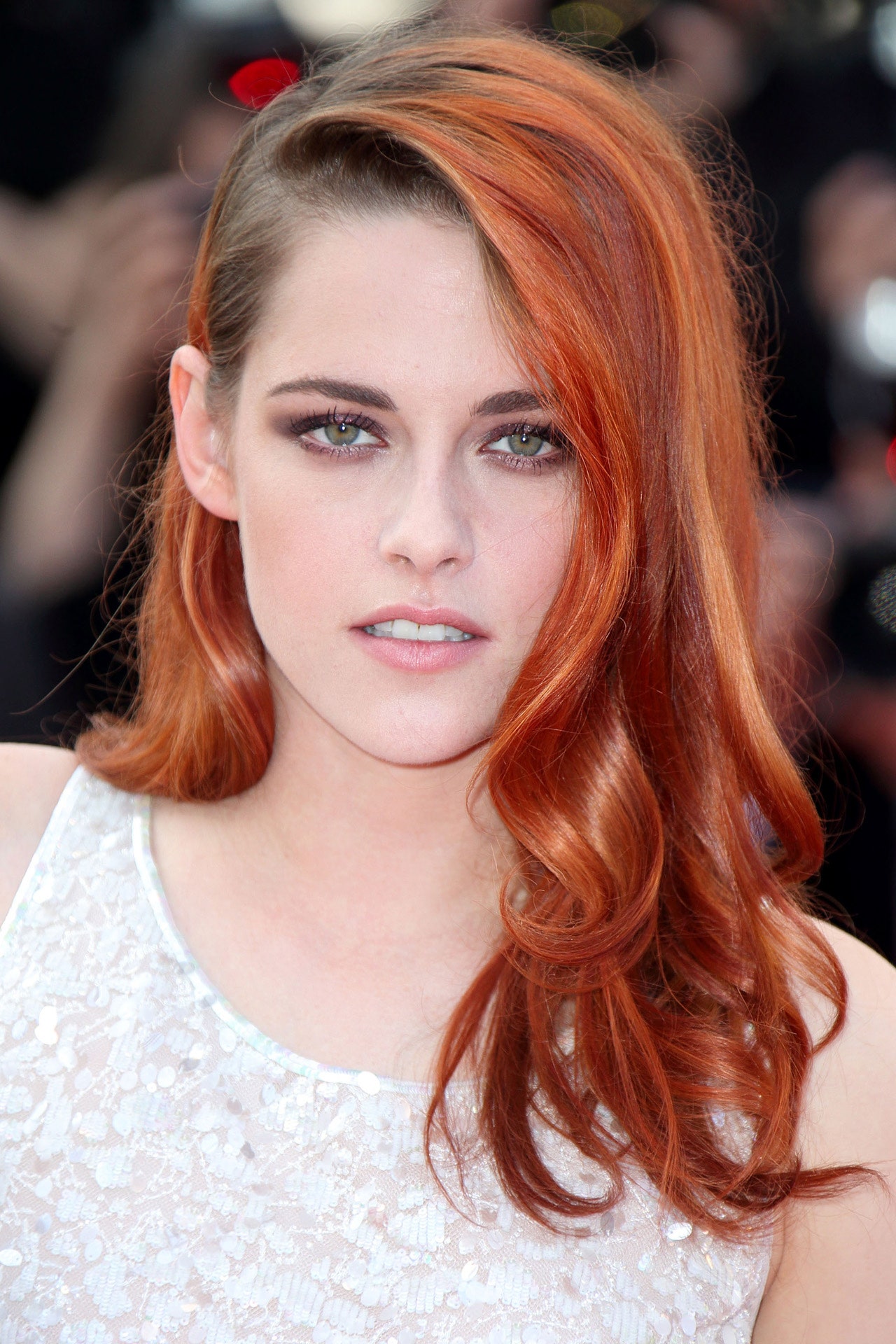 Blond Kristen Stewart Face Wallpapers