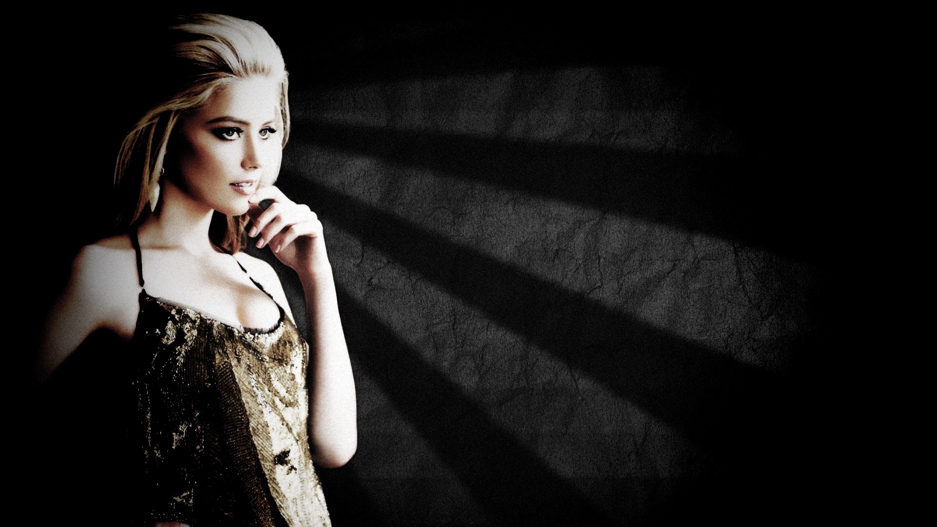 Blonde Actress Amber Heard Blue Eyes Wallpapers