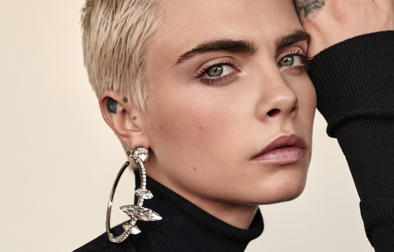 Blonde Cara Delevingne Wallpapers