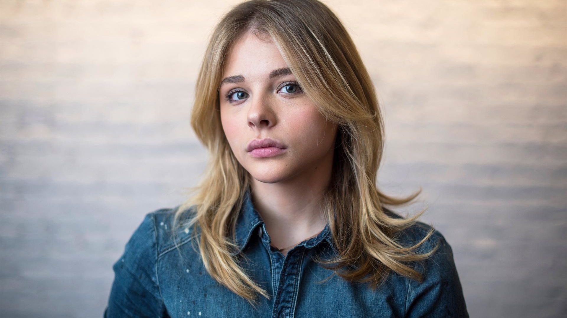 Blonde Chloe Grace Moretz Wallpapers