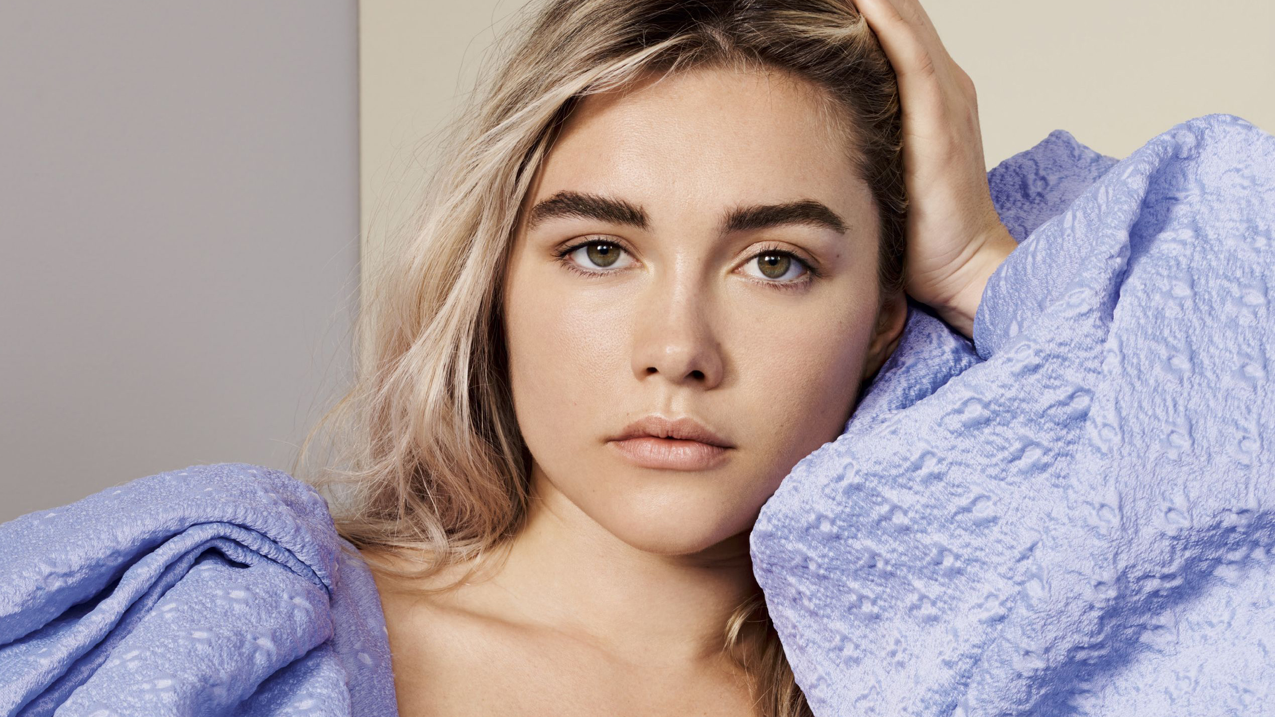 Blonde Florence Pugh Wallpapers