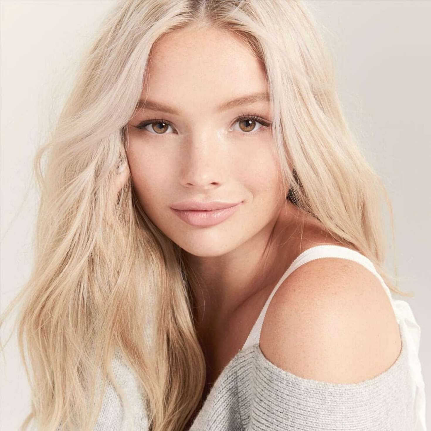 Натали элин линд. Натали Элин Линд фото. Natalie Alyn Lind +18. Natalie Alyn Lind Photoshoot.