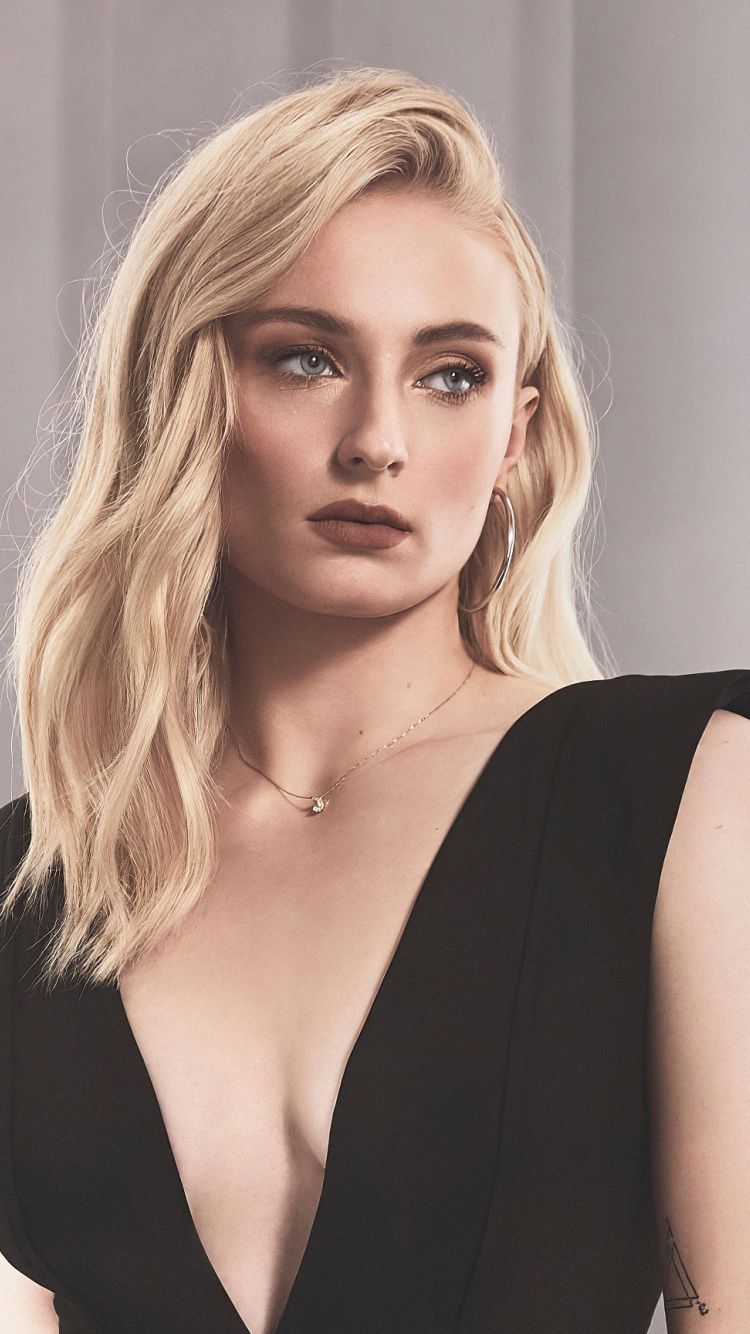 Blonde Sophie Turner Photoshoot Wallpapers