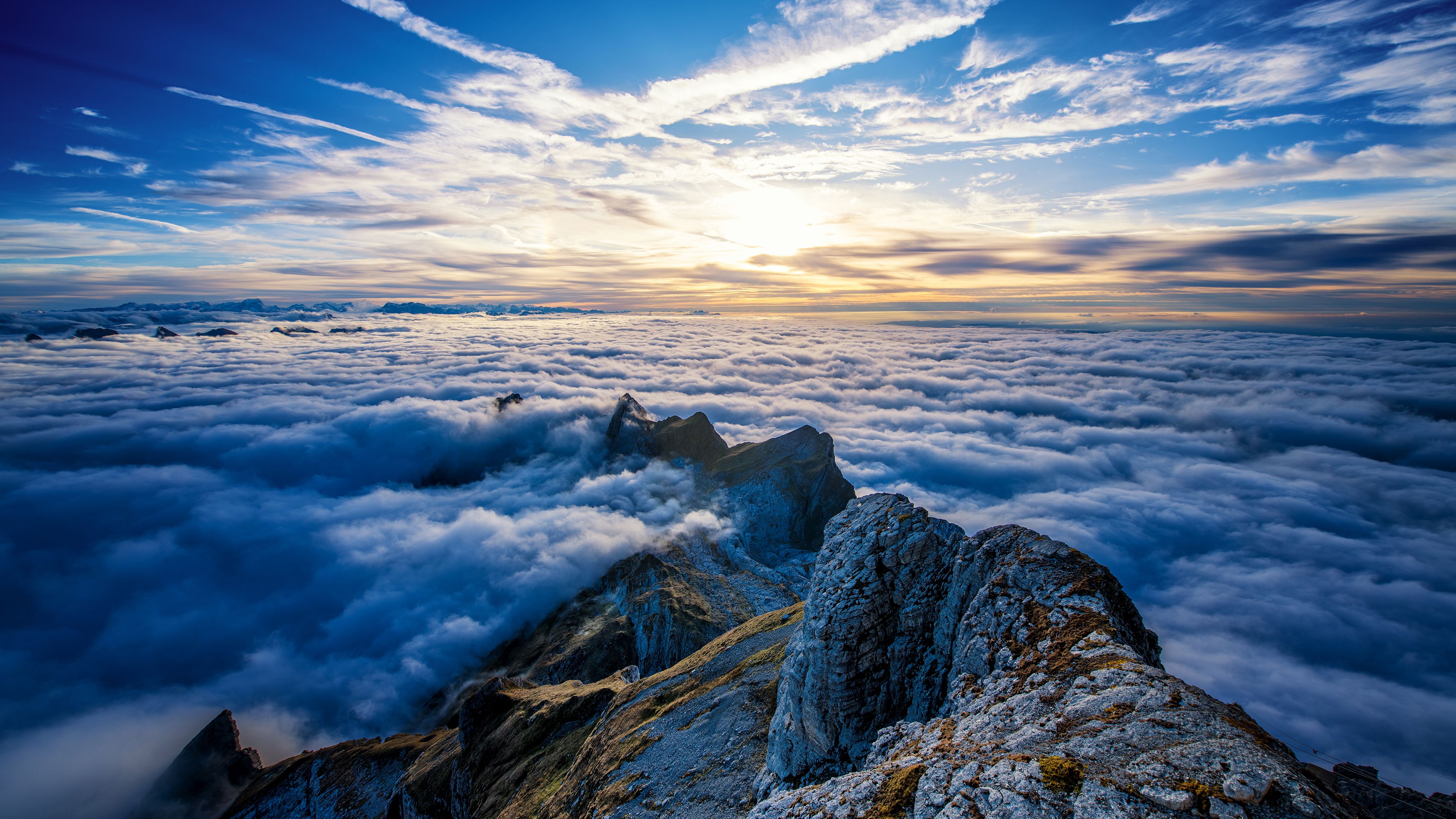 Blue Mountains And Clouds Wallpapers