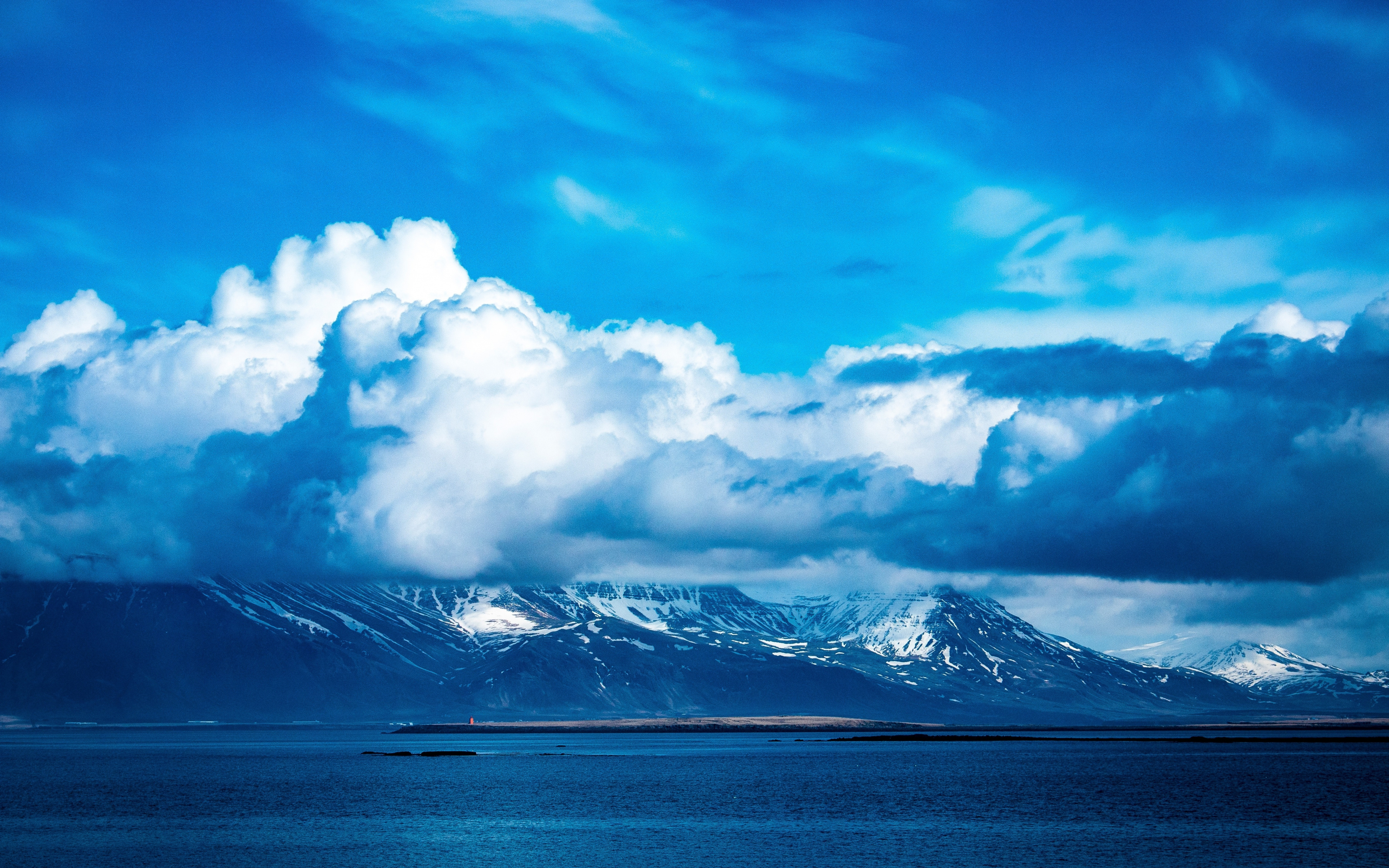 Blue Mountains And Sky Wallpapers