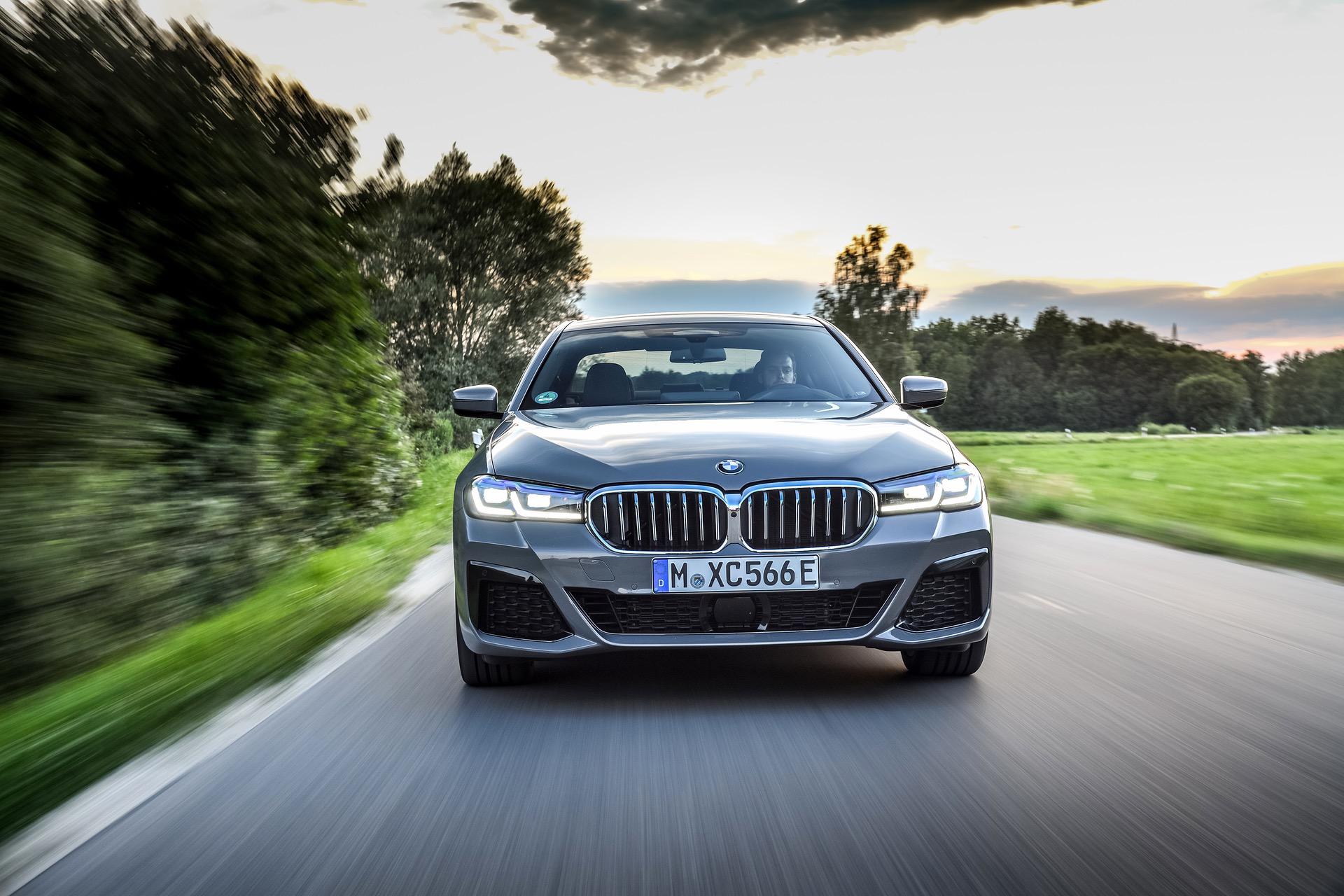 Bmw 545E Plug-In Hybrid M Sport Wallpapers