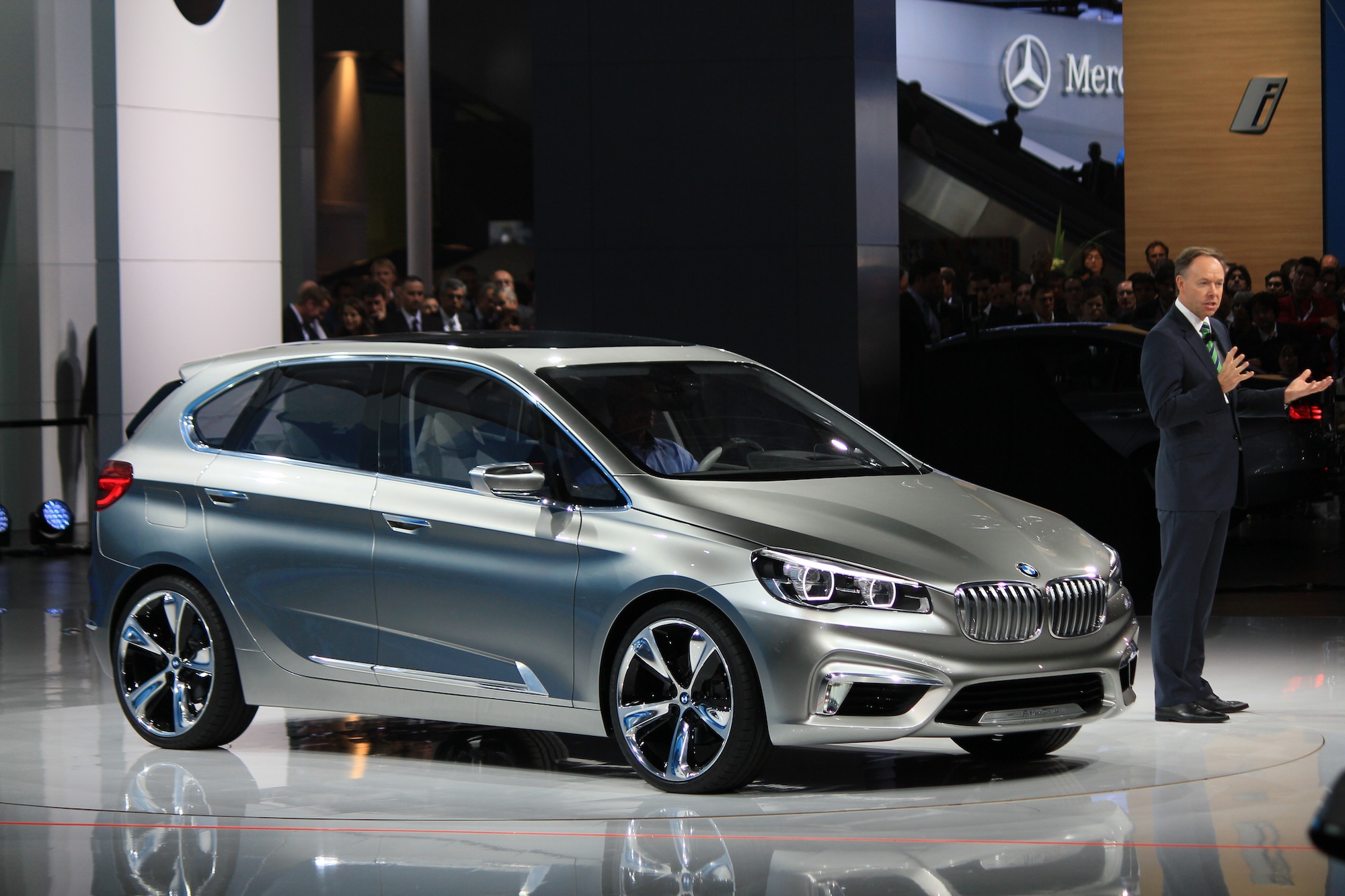 Bmw Concept Active Tourer Wallpapers