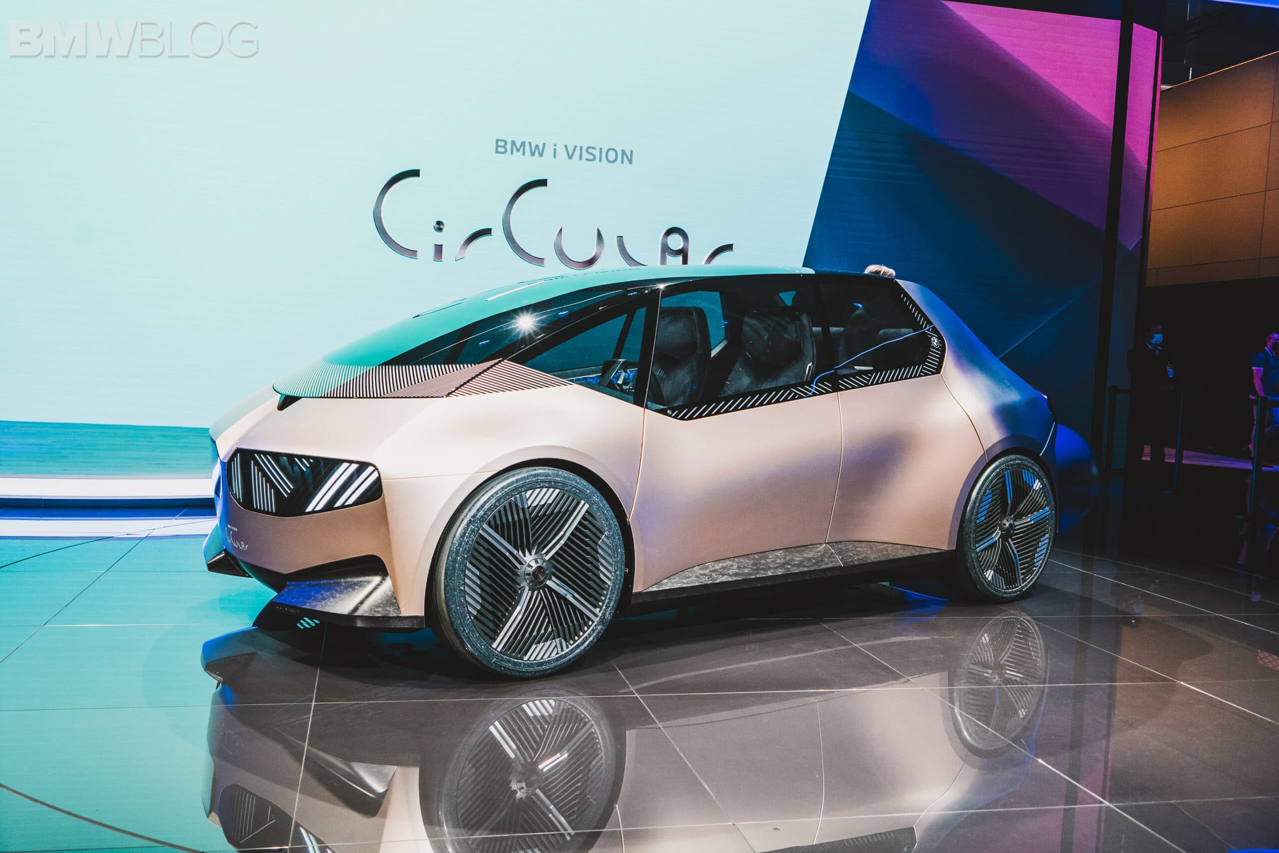 Bmw I Vision Circular Wallpapers